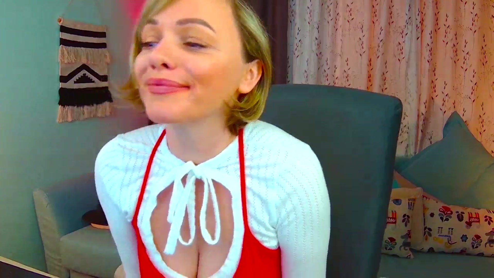 Gallery image thumbnail from SweetDazzle's myfreecams stream on, 04/09/2025, 15:13 image 15 of 20