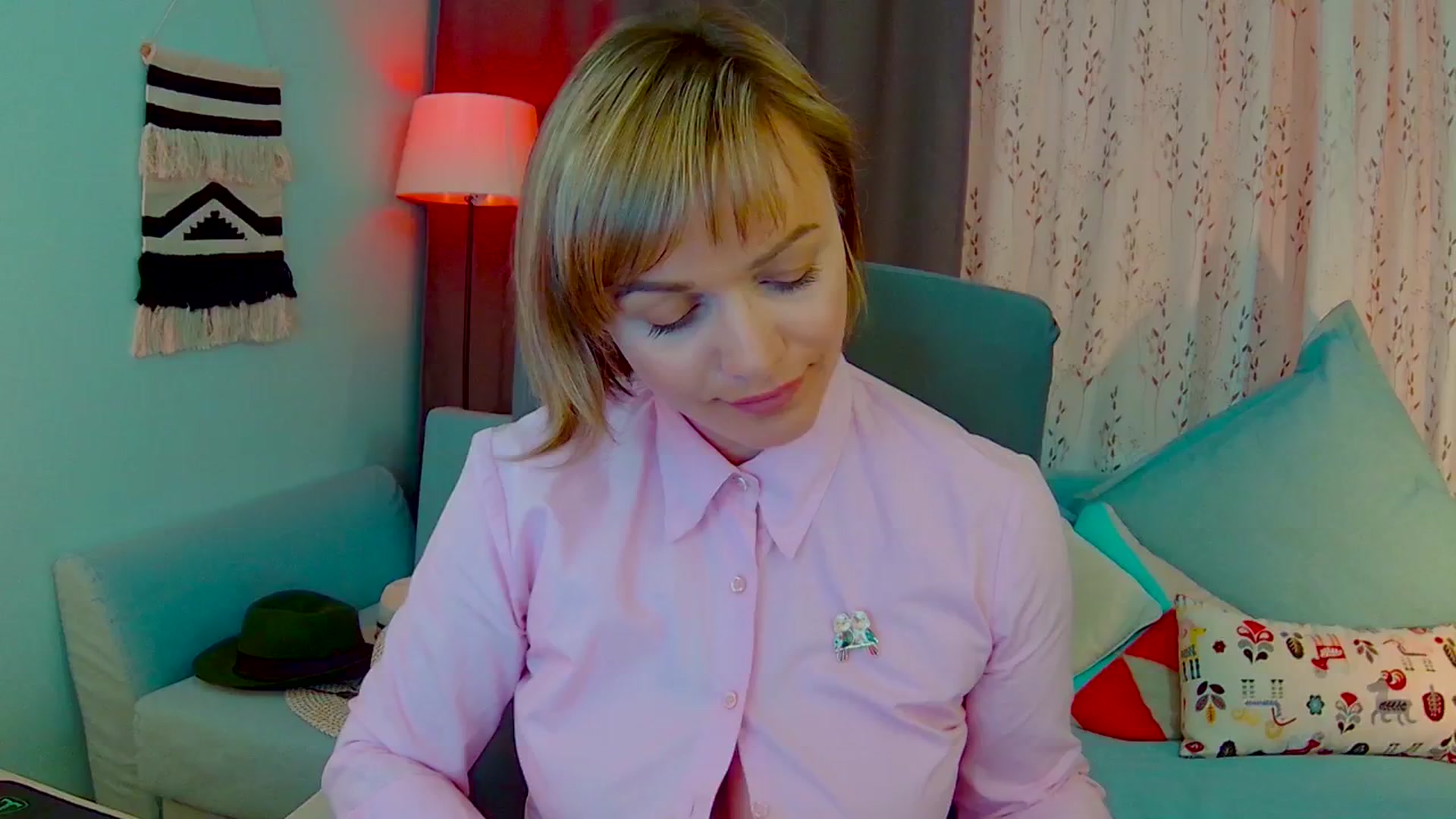 Gallery image thumbnail from SweetDazzle's myfreecams stream on, 05/07/2025, 13:20 image 6 of 20