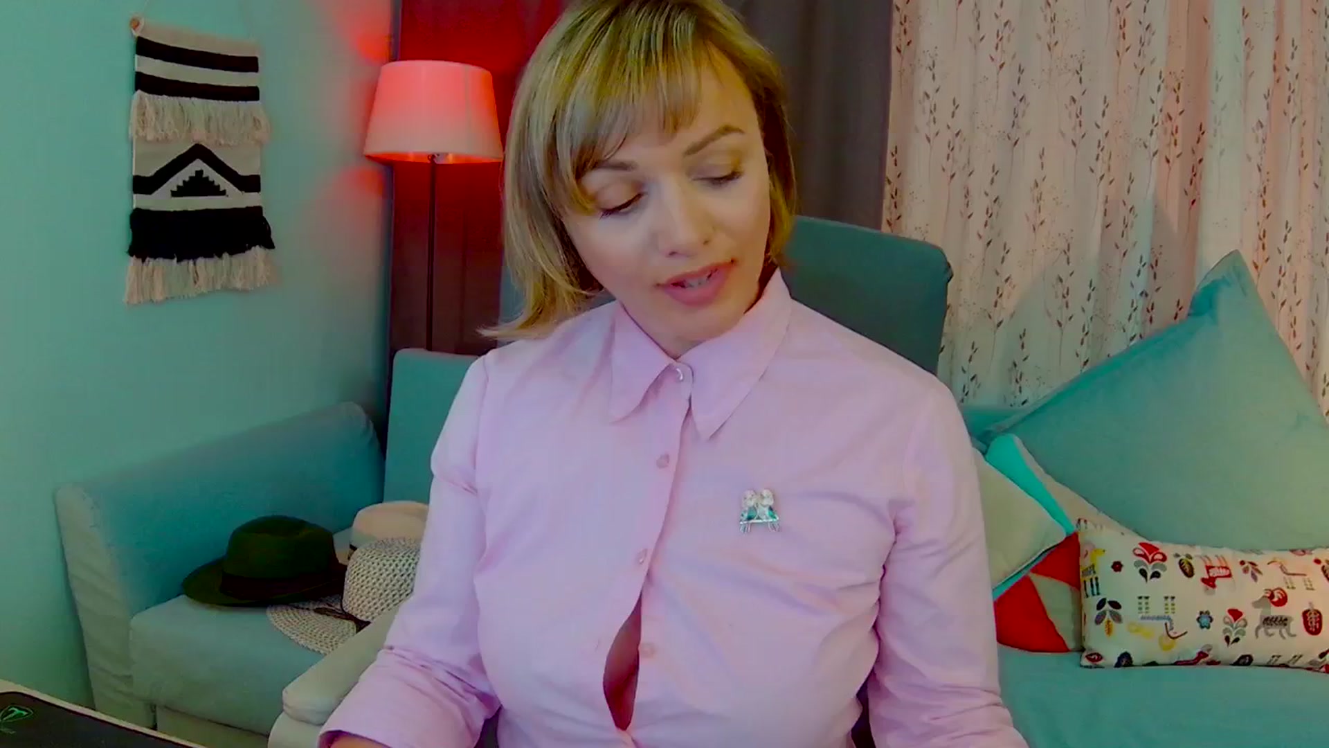 Gallery image thumbnail from SweetDazzle's myfreecams stream on, 05/07/2025, 13:20 image 11 of 20