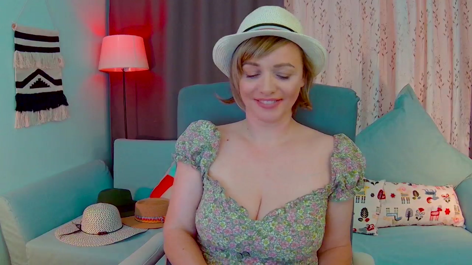 Gallery image thumbnail from SweetDazzle's myfreecams stream on, 05/09/2025, 10:53 image 17 of 20