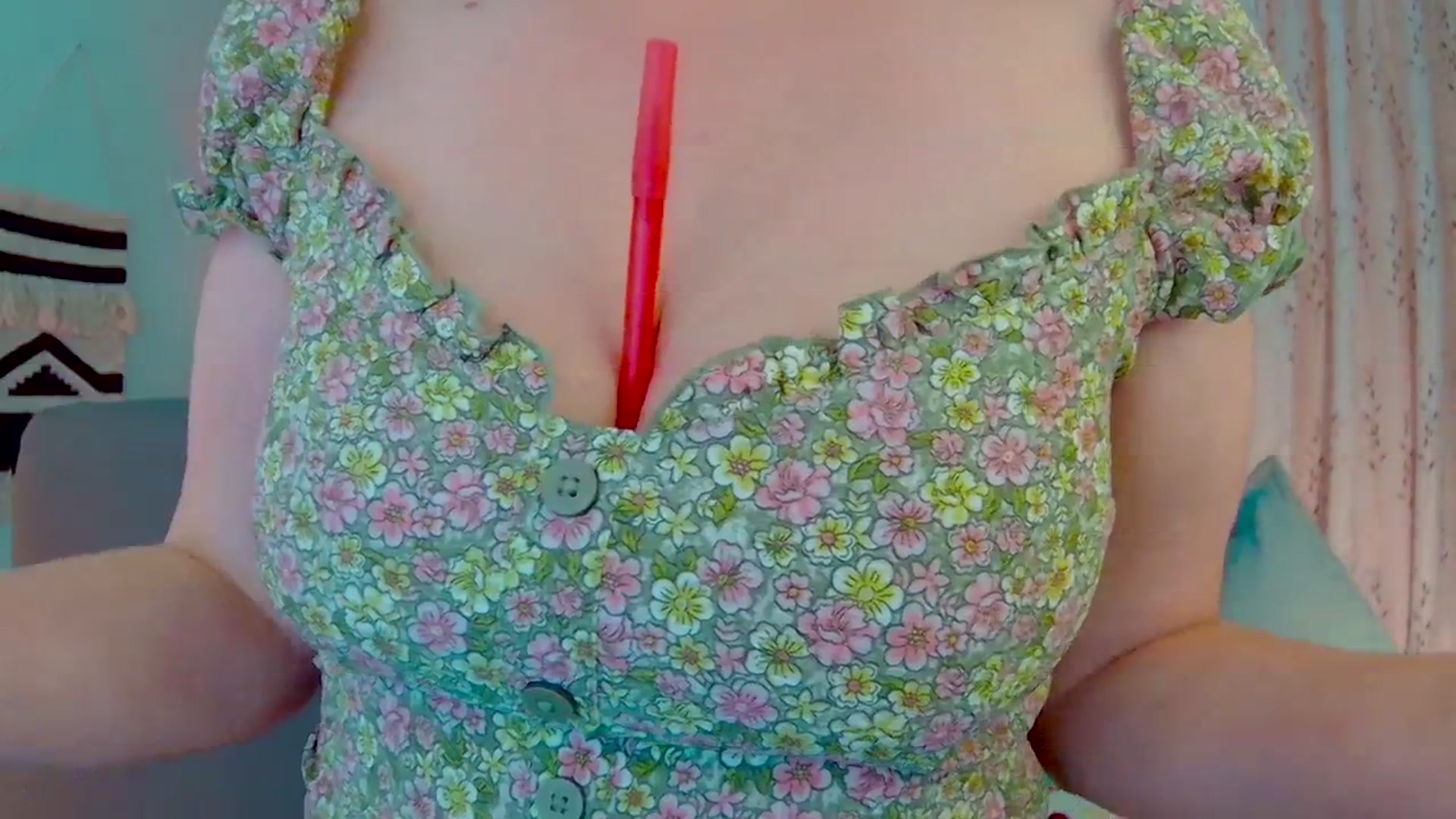 Gallery image thumbnail from SweetDazzle's myfreecams stream on, 05/09/2025, 11:24 image 16 of 20