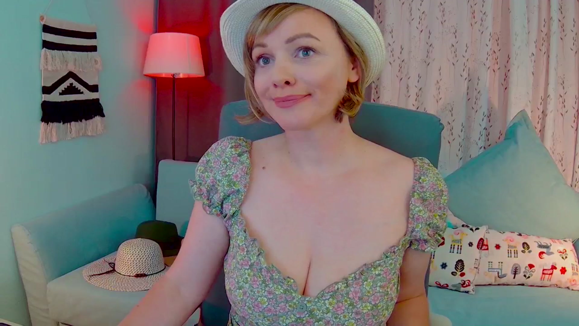 Gallery image thumbnail from SweetDazzle's myfreecams stream on, 05/09/2025, 11:24 image 20 of 20