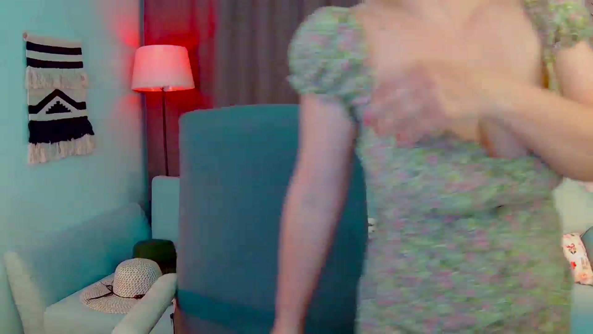 Gallery image thumbnail from SweetDazzle's myfreecams stream on, 05/09/2025, 12:07 image 19 of 20