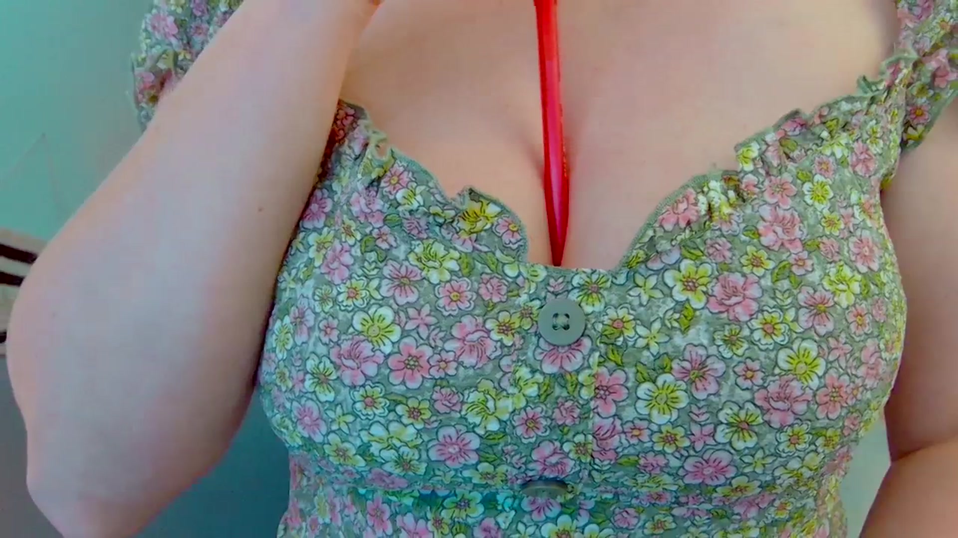 Gallery image thumbnail from SweetDazzle's myfreecams stream on, 05/09/2025, 13:21 image 18 of 20