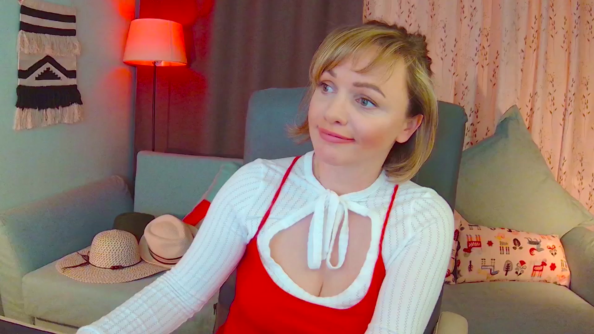 Gallery image thumbnail from SweetDazzle's myfreecams stream on, 05/13/2025, 12:56 image 20 of 20