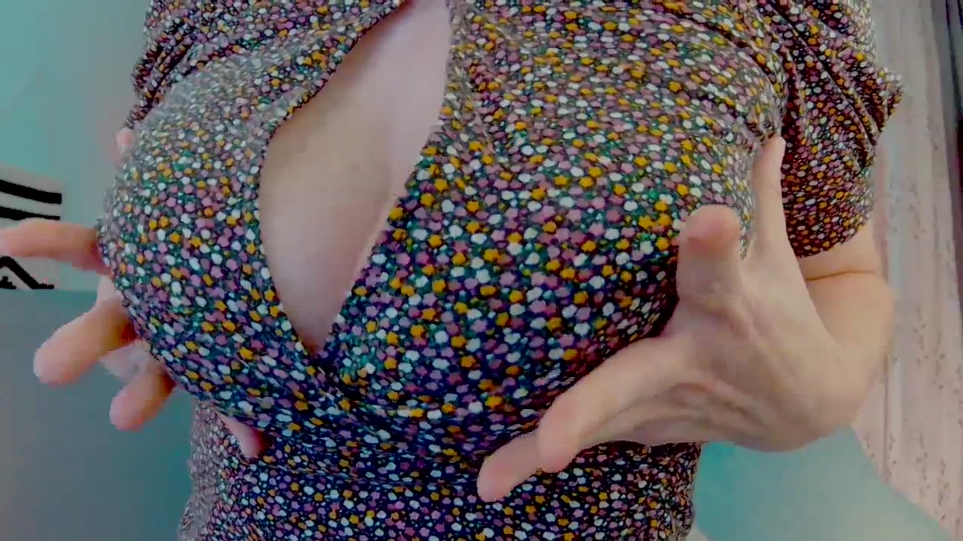 Gallery image thumbnail from SweetDazzle's myfreecams stream on, 05/14/2025, 08:49 image 19 of 20
