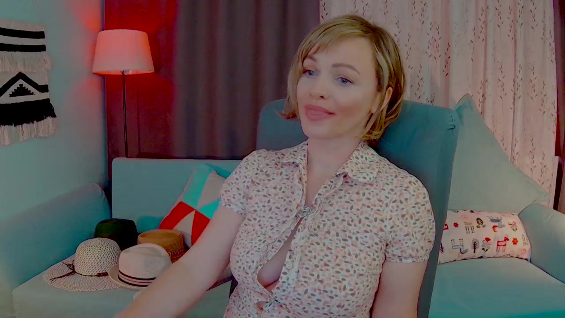 Gallery image thumbnail from SweetDazzle's myfreecams stream on, 05/15/2025, 13:11 image 6 of 20