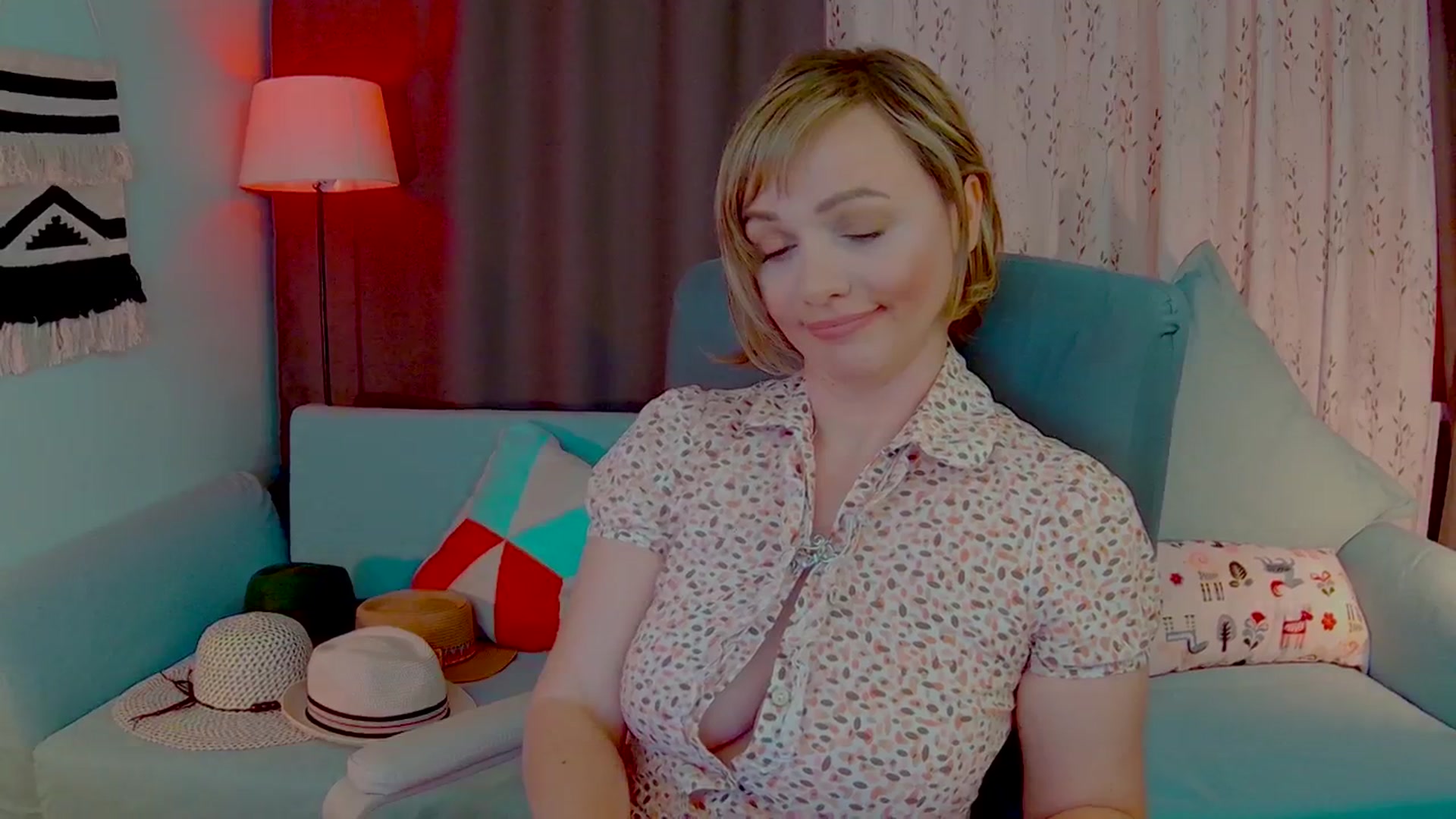 Gallery image thumbnail from SweetDazzle's myfreecams stream on, 05/15/2025, 13:11 image 12 of 20