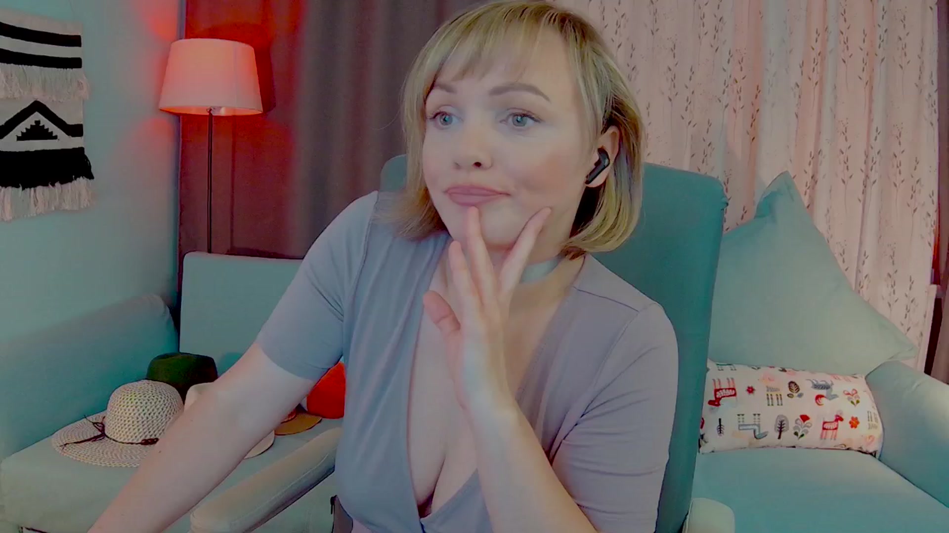 Gallery image thumbnail from SweetDazzle's myfreecams stream on, 05/16/2025, 10:59 image 4 of 20