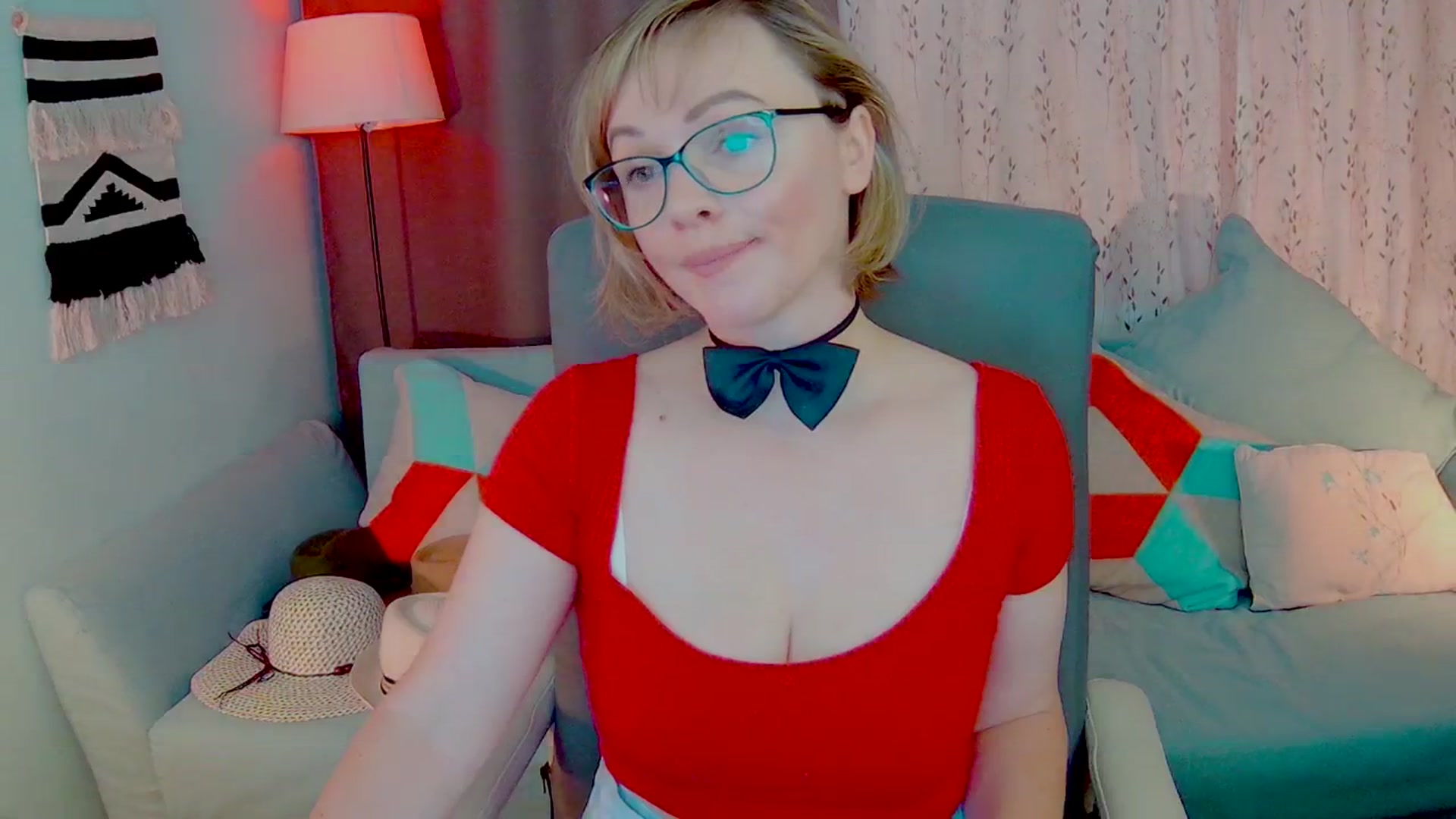 Gallery image thumbnail from SweetDazzle's myfreecams stream on, 05/20/2025, 09:25 image 15 of 20