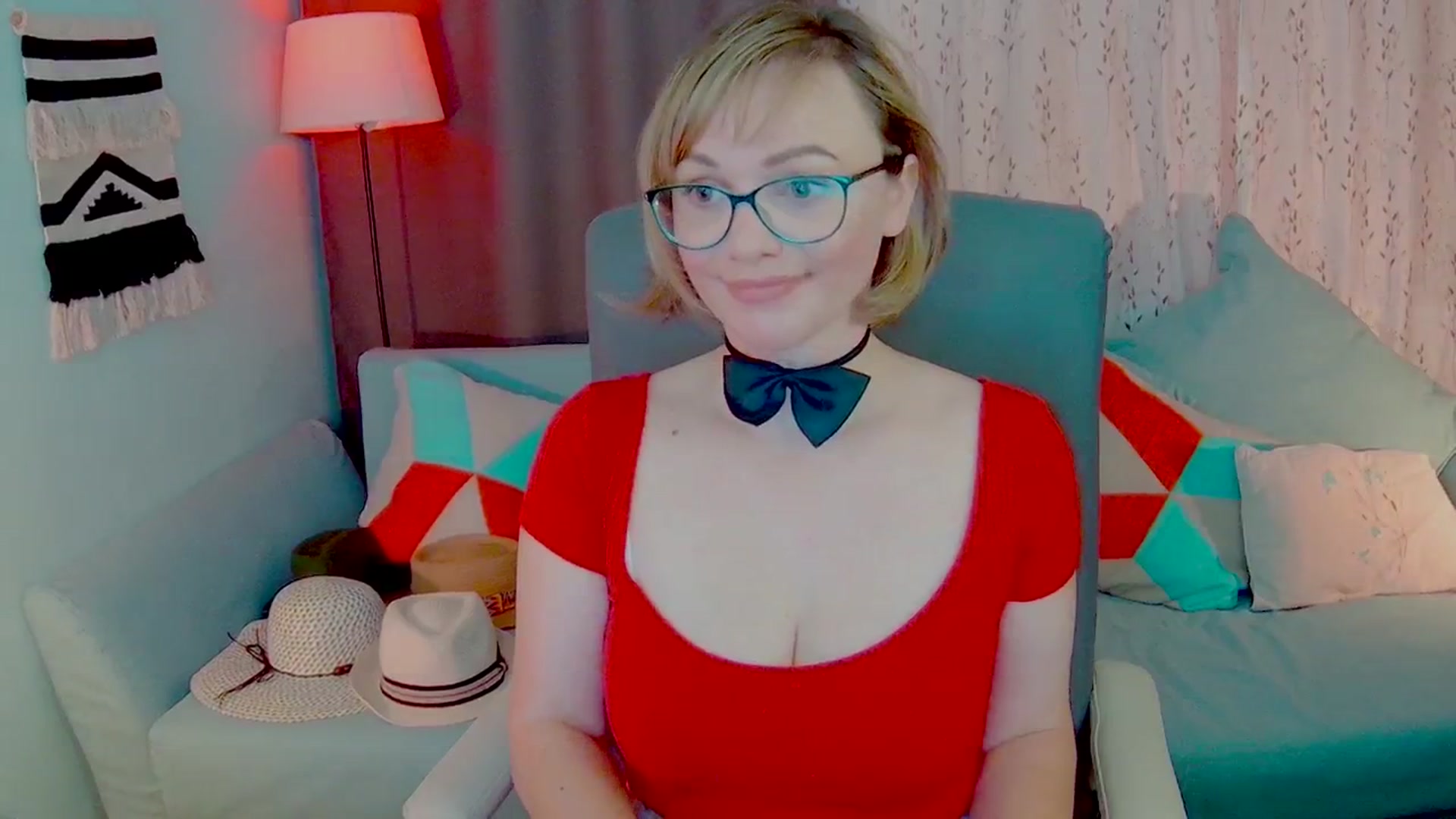Gallery image thumbnail from SweetDazzle's myfreecams stream on, 05/20/2025, 09:25 image 9 of 20