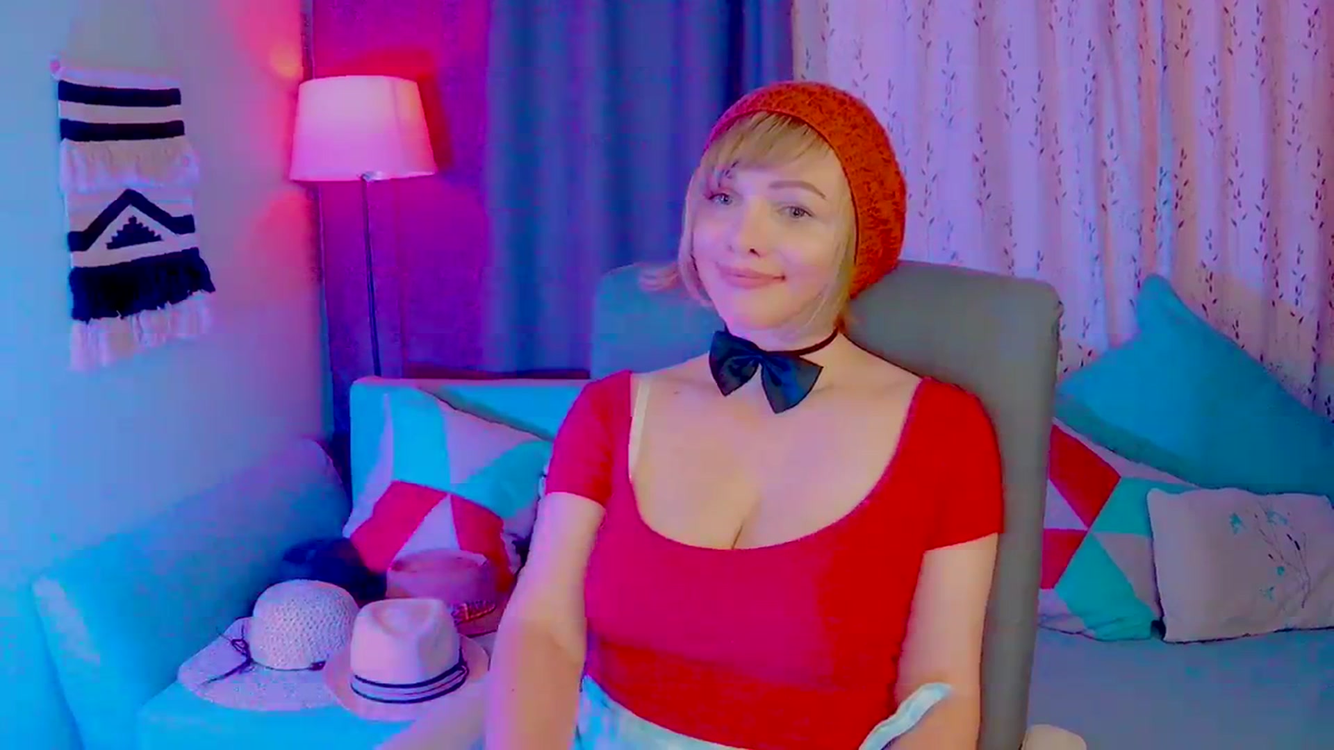 Gallery image thumbnail from SweetDazzle's myfreecams stream on, 05/20/2025, 11:39 image 8 of 20