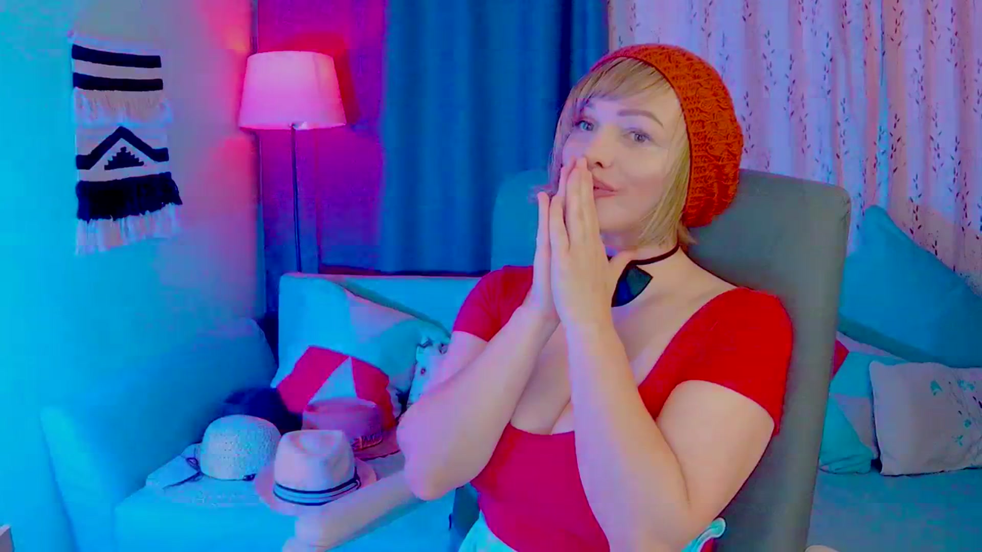 Gallery image thumbnail from SweetDazzle's myfreecams stream on, 05/20/2025, 11:39 image 10 of 20