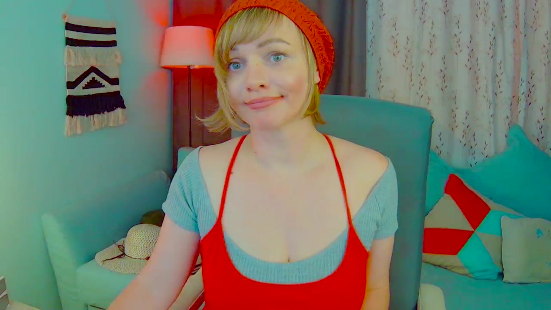 Gallery image thumbnail from SweetDazzle's myfreecams stream on, 05/20/2025, 13:15 image 17 of 20
