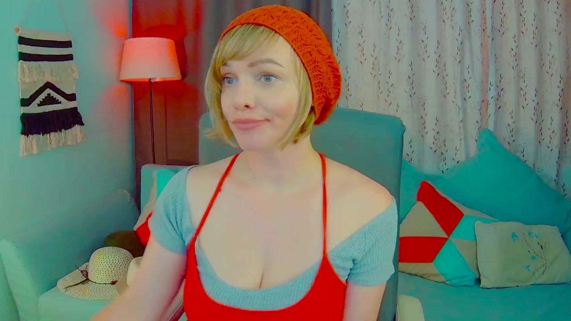 Gallery image thumbnail from SweetDazzle's myfreecams stream on, 05/20/2025, 13:15 image 1 of 20