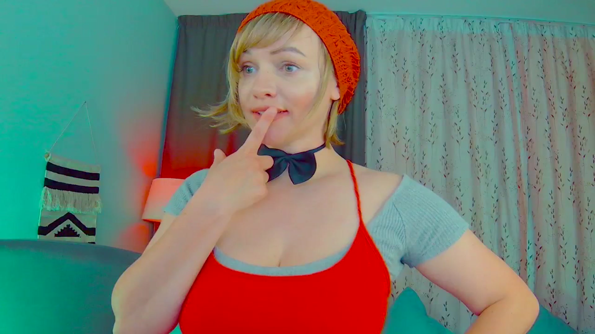 Gallery image thumbnail from SweetDazzle's myfreecams stream on, 05/20/2025, 13:55 image 6 of 20