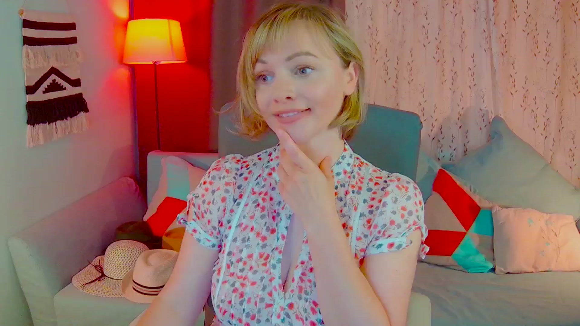 Gallery image thumbnail from SweetDazzle's myfreecams stream on, 05/21/2025, 13:09 image 1 of 20