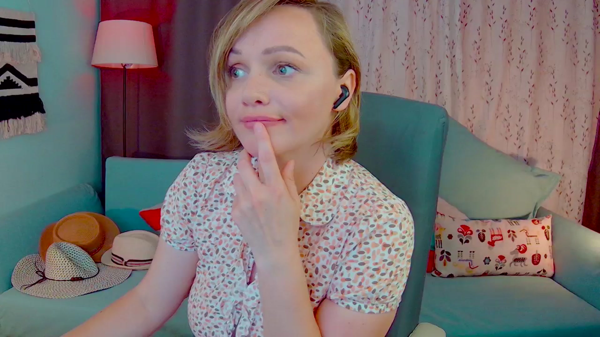 Gallery image thumbnail from SweetDazzle's myfreecams stream on, 06/02/2025, 18:14 image 10 of 20