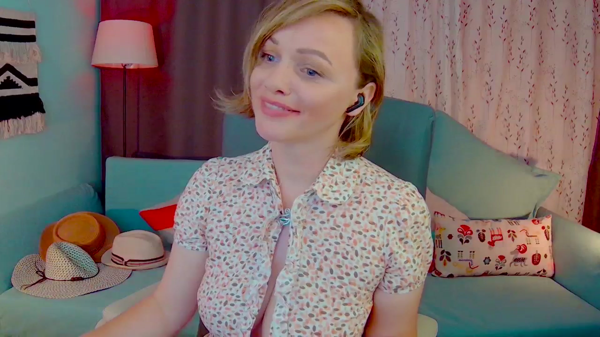 Gallery image thumbnail from SweetDazzle's myfreecams stream on, 06/02/2025, 18:14 image 12 of 20