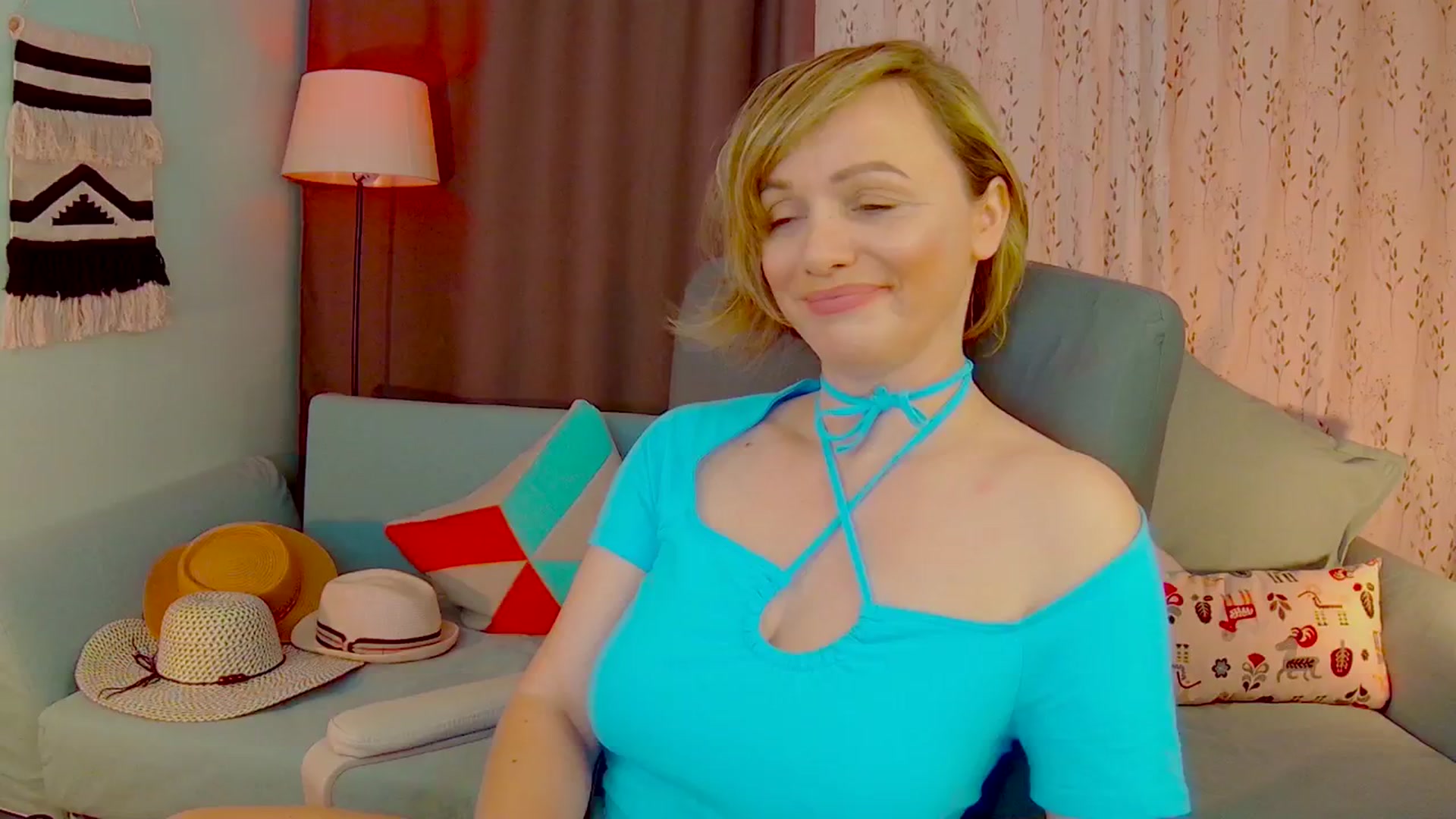 Gallery image thumbnail from SweetDazzle's myfreecams stream on, 06/03/2025, 09:29 image 5 of 20