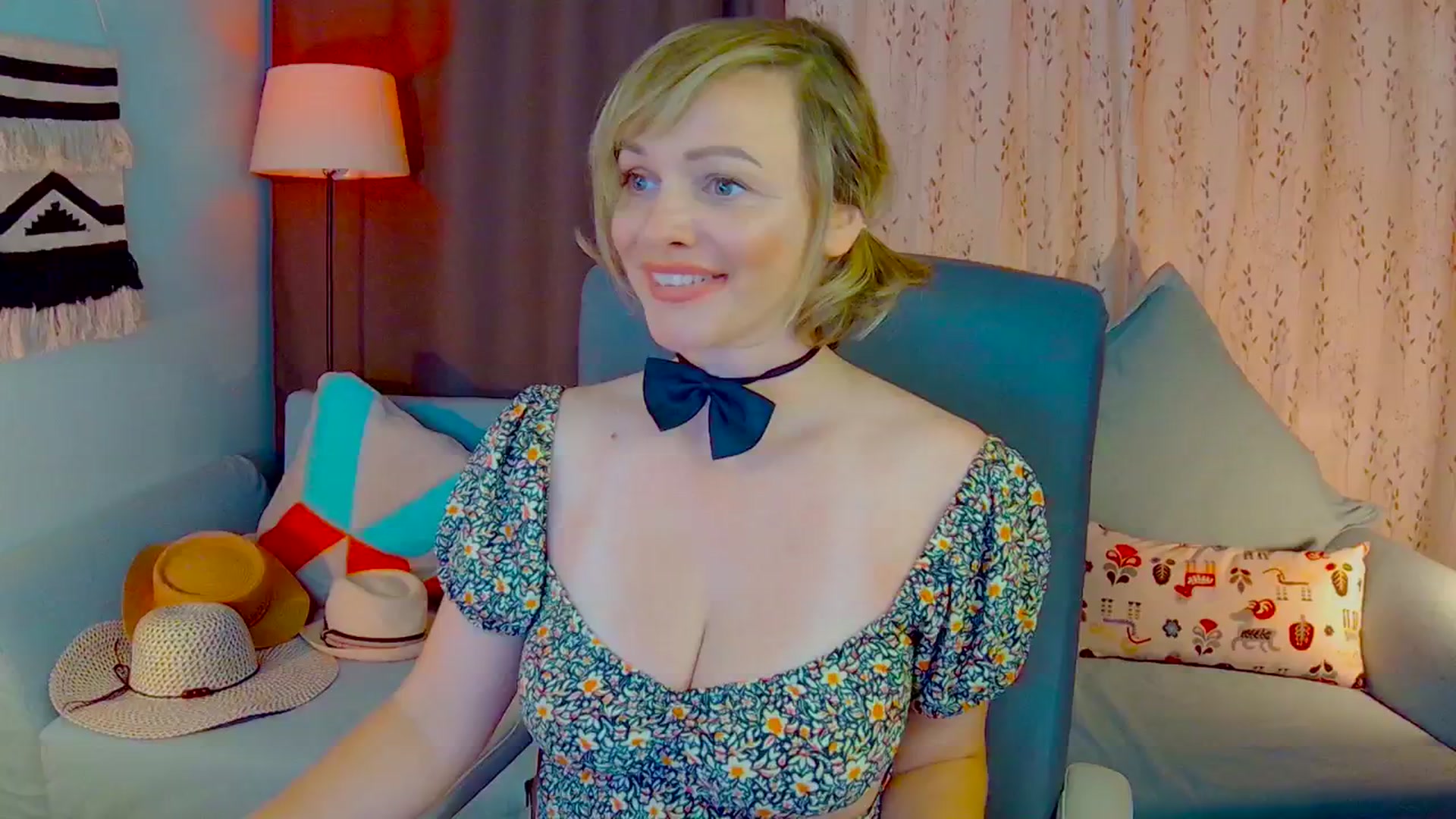 Gallery image thumbnail from SweetDazzle's myfreecams stream on, 06/11/2025, 09:53 image 6 of 20