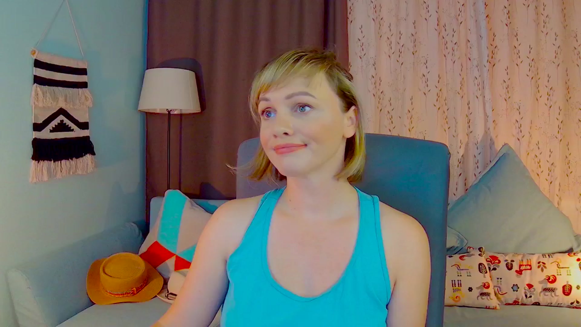 Gallery image thumbnail from SweetDazzle's myfreecams stream on, 06/13/2025, 10:37 image 3 of 20