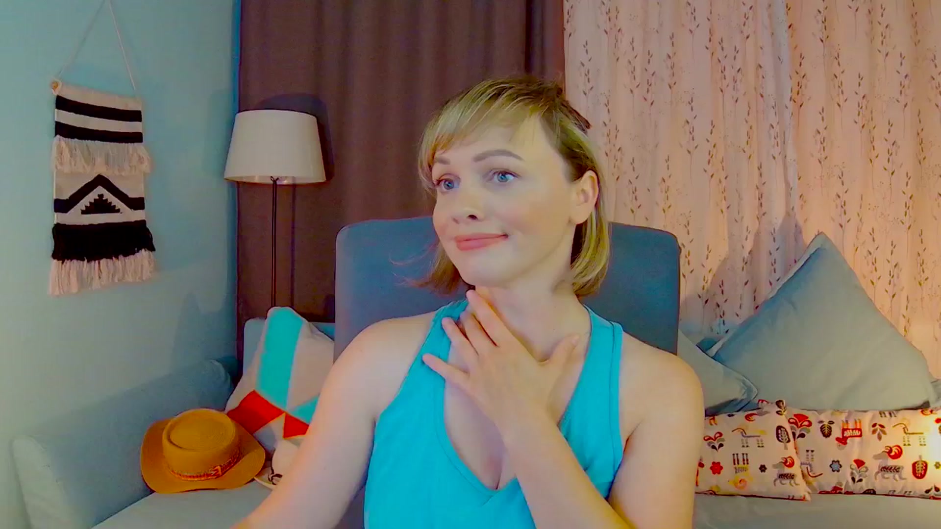 Gallery image thumbnail from SweetDazzle's myfreecams stream on, 06/13/2025, 10:37 image 12 of 20