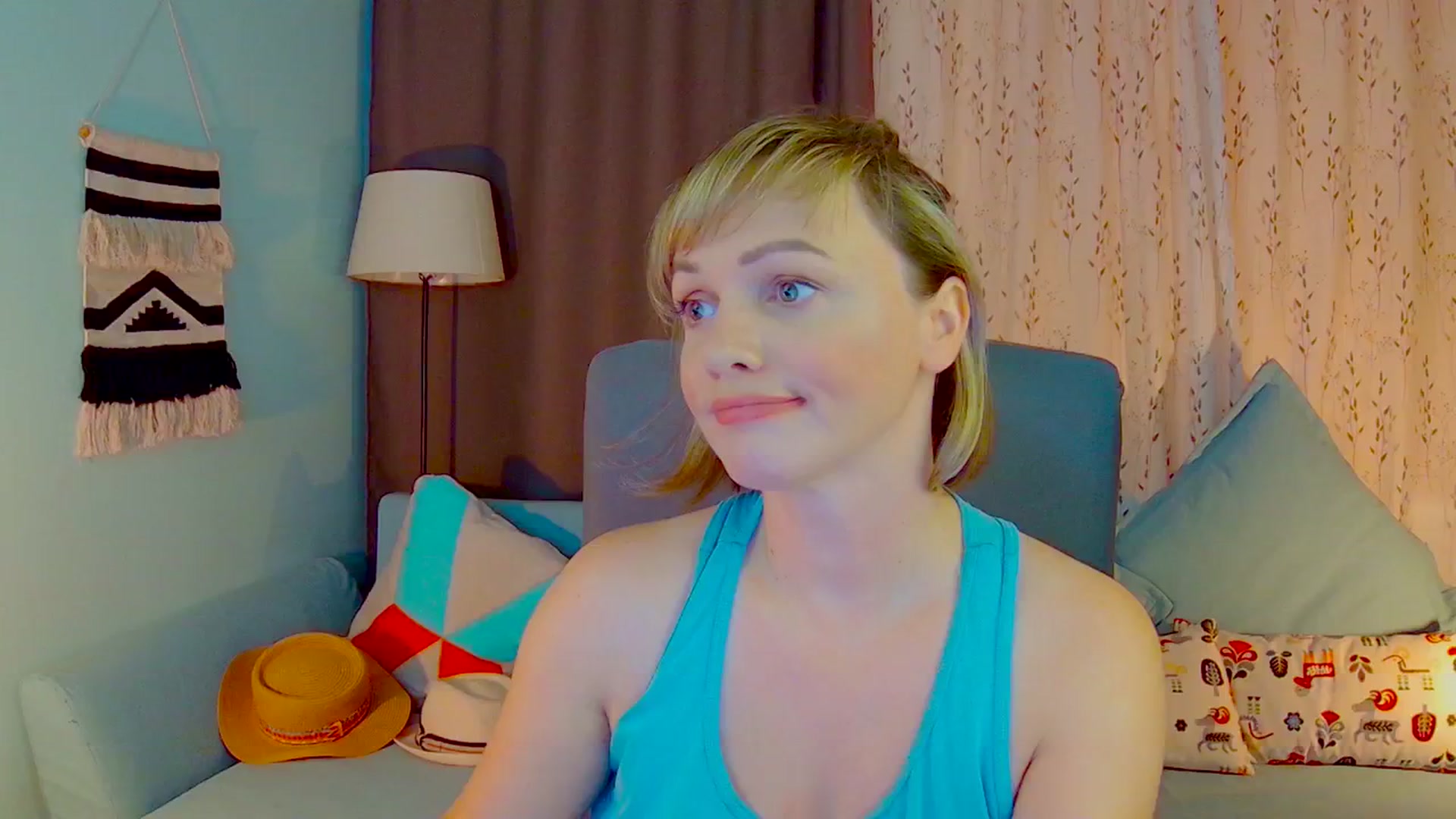 Gallery image thumbnail from SweetDazzle's myfreecams stream on, 06/13/2025, 10:37 image 19 of 20