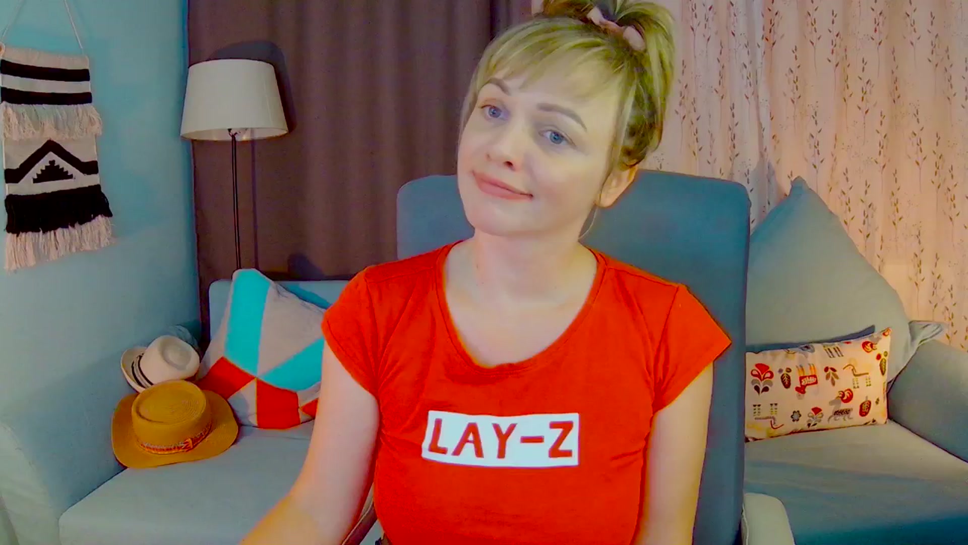 Gallery image thumbnail from SweetDazzle's myfreecams stream on, 06/20/2025, 15:07 image 15 of 20