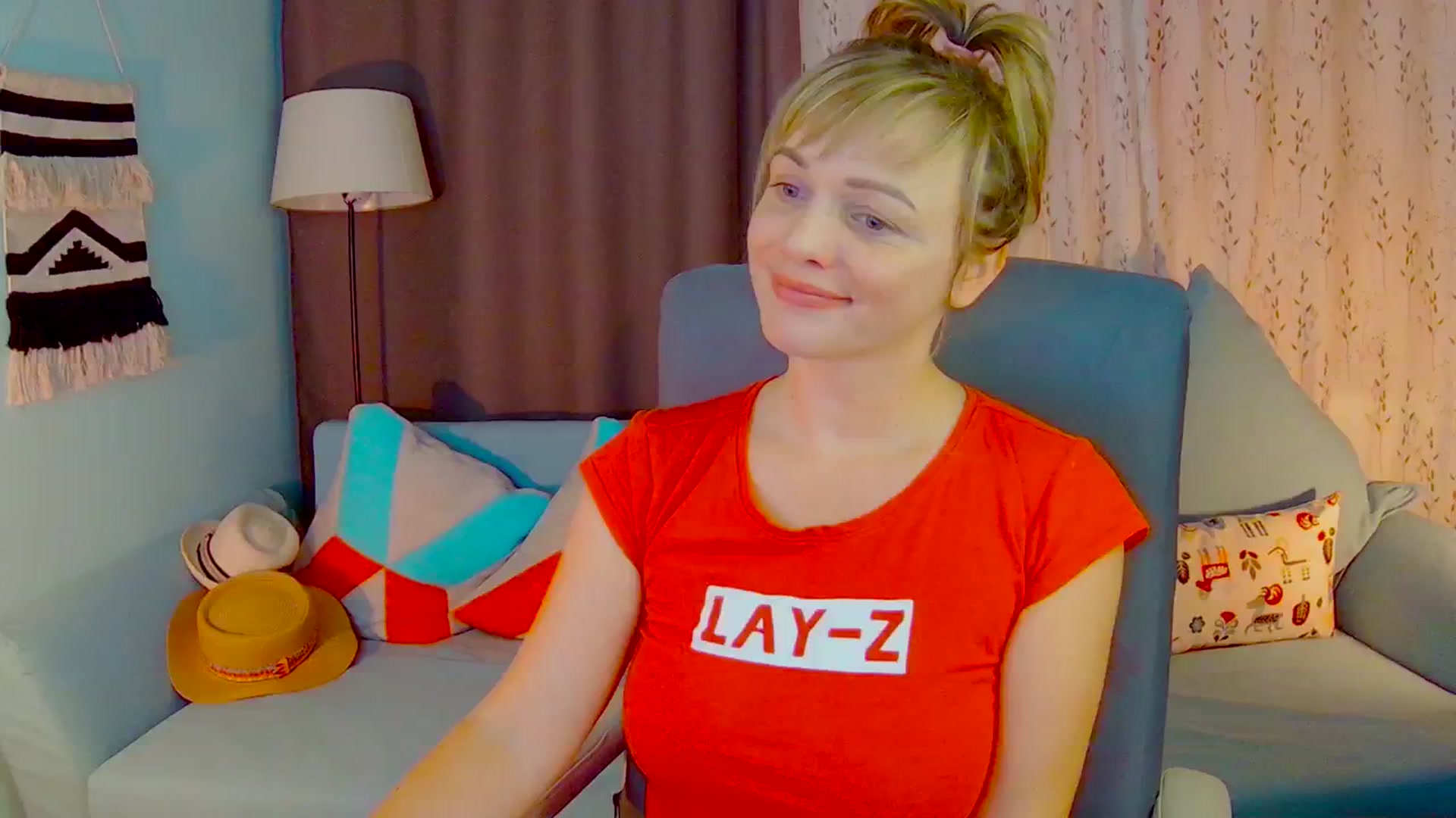Gallery image thumbnail from SweetDazzle's myfreecams stream on, 06/20/2025, 15:07 image 8 of 20