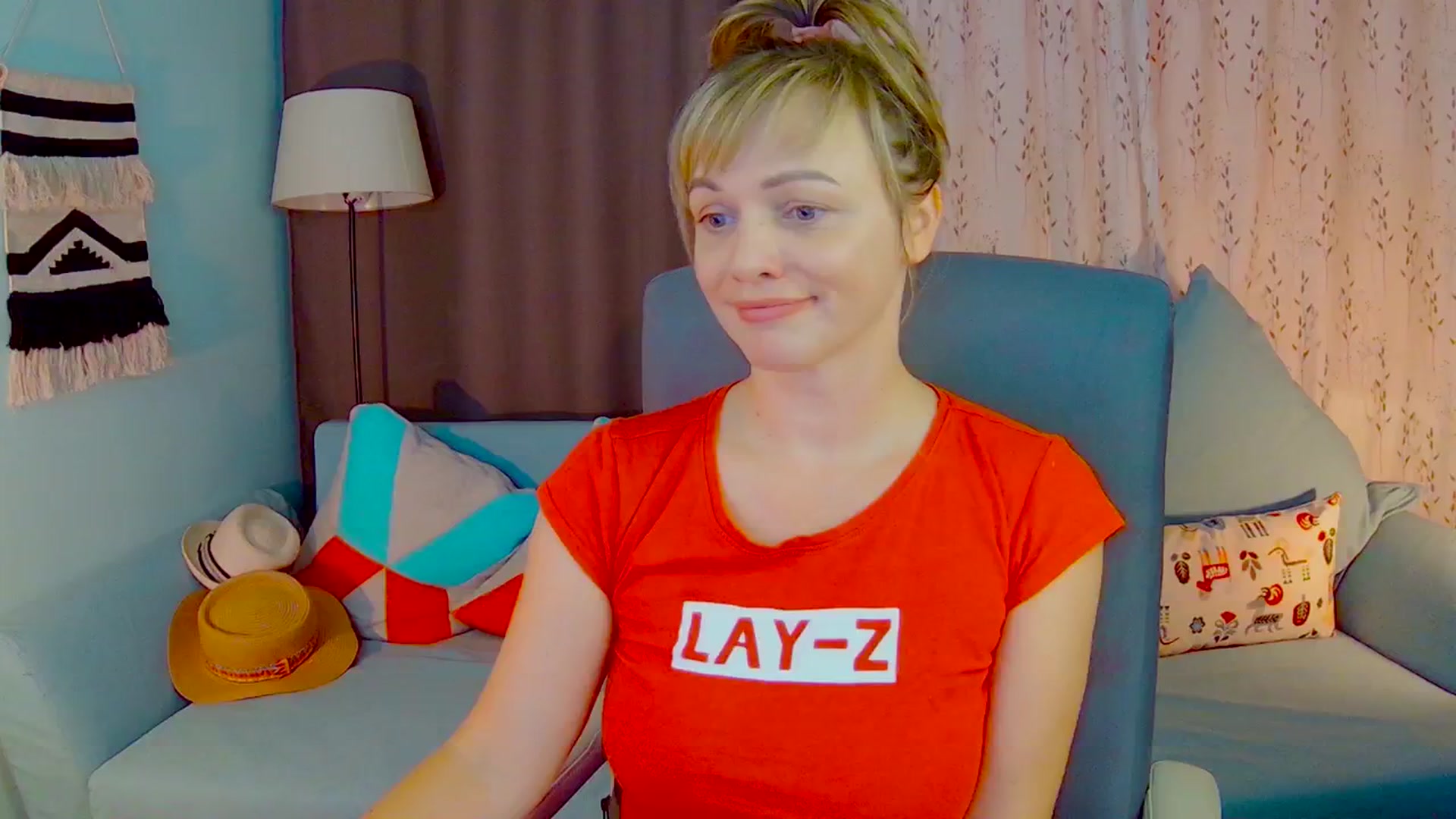 Gallery image thumbnail from SweetDazzle's myfreecams stream on, 06/20/2025, 15:07 image 17 of 20