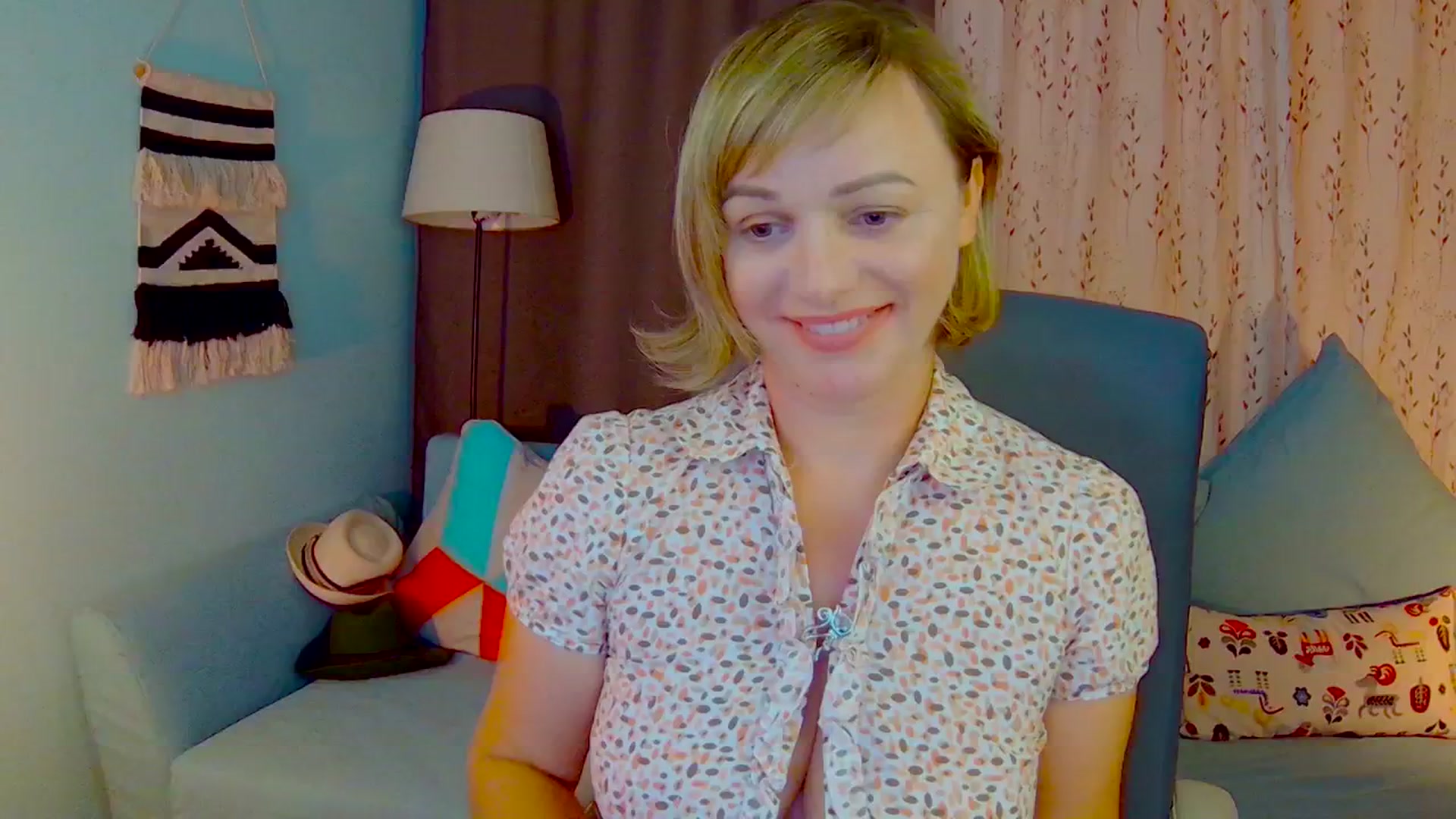 Gallery image thumbnail from SweetDazzle's myfreecams stream on, 06/30/2025, 09:45 image 14 of 20