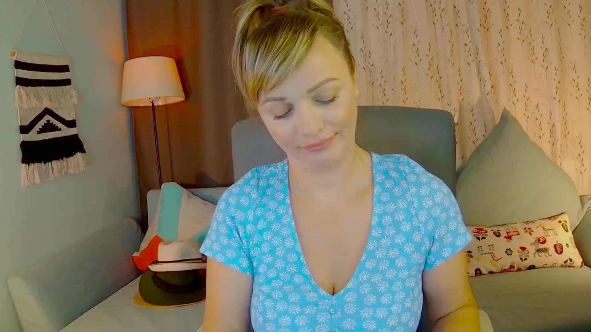 Gallery image thumbnail from SweetDazzle's myfreecams stream on, 07/08/2025, 09:39 image 5 of 20