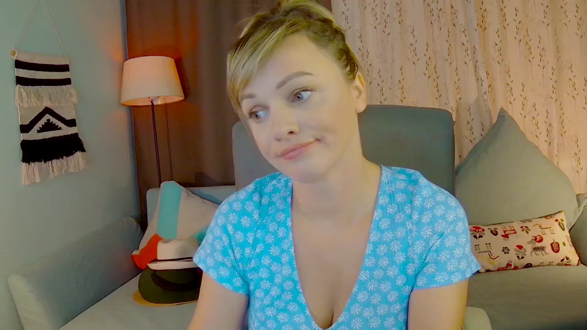 Gallery image thumbnail from SweetDazzle's myfreecams stream on, 07/08/2025, 09:39 image 11 of 20