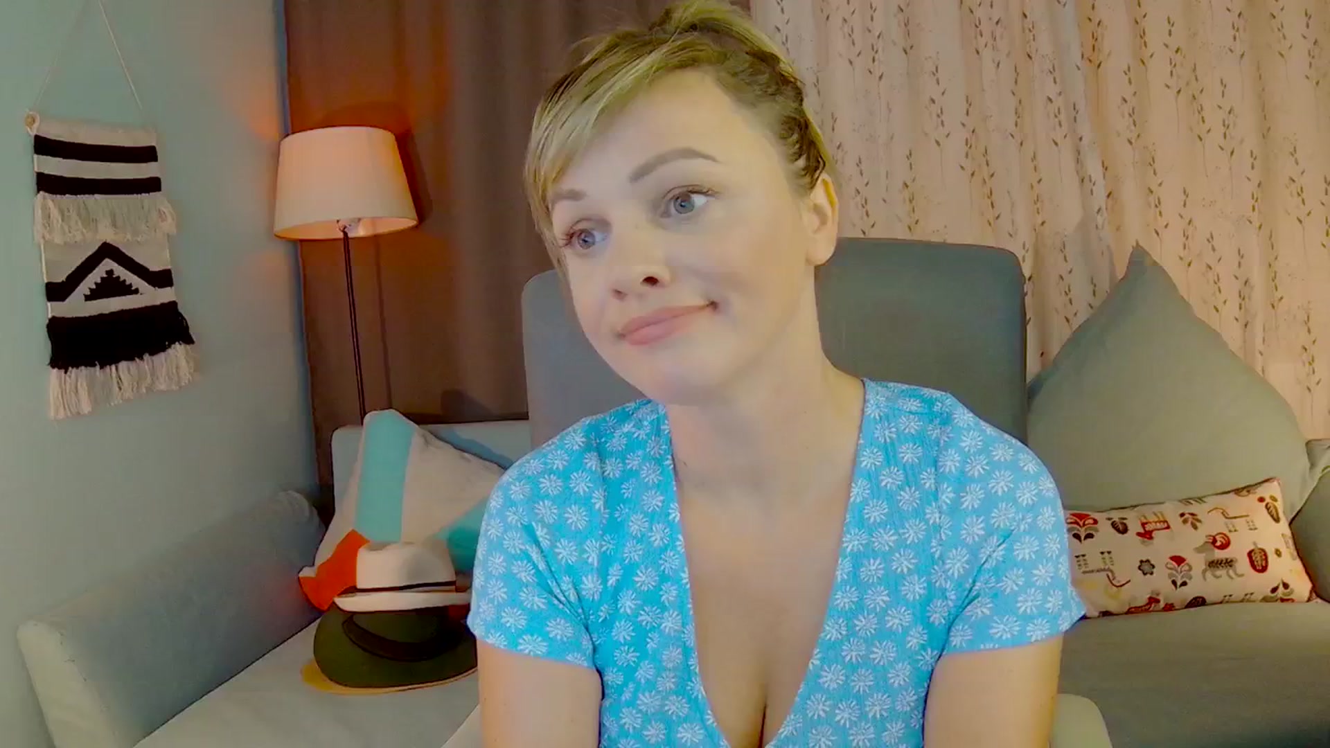Gallery image thumbnail from SweetDazzle's myfreecams stream on, 07/08/2025, 09:39 image 16 of 20