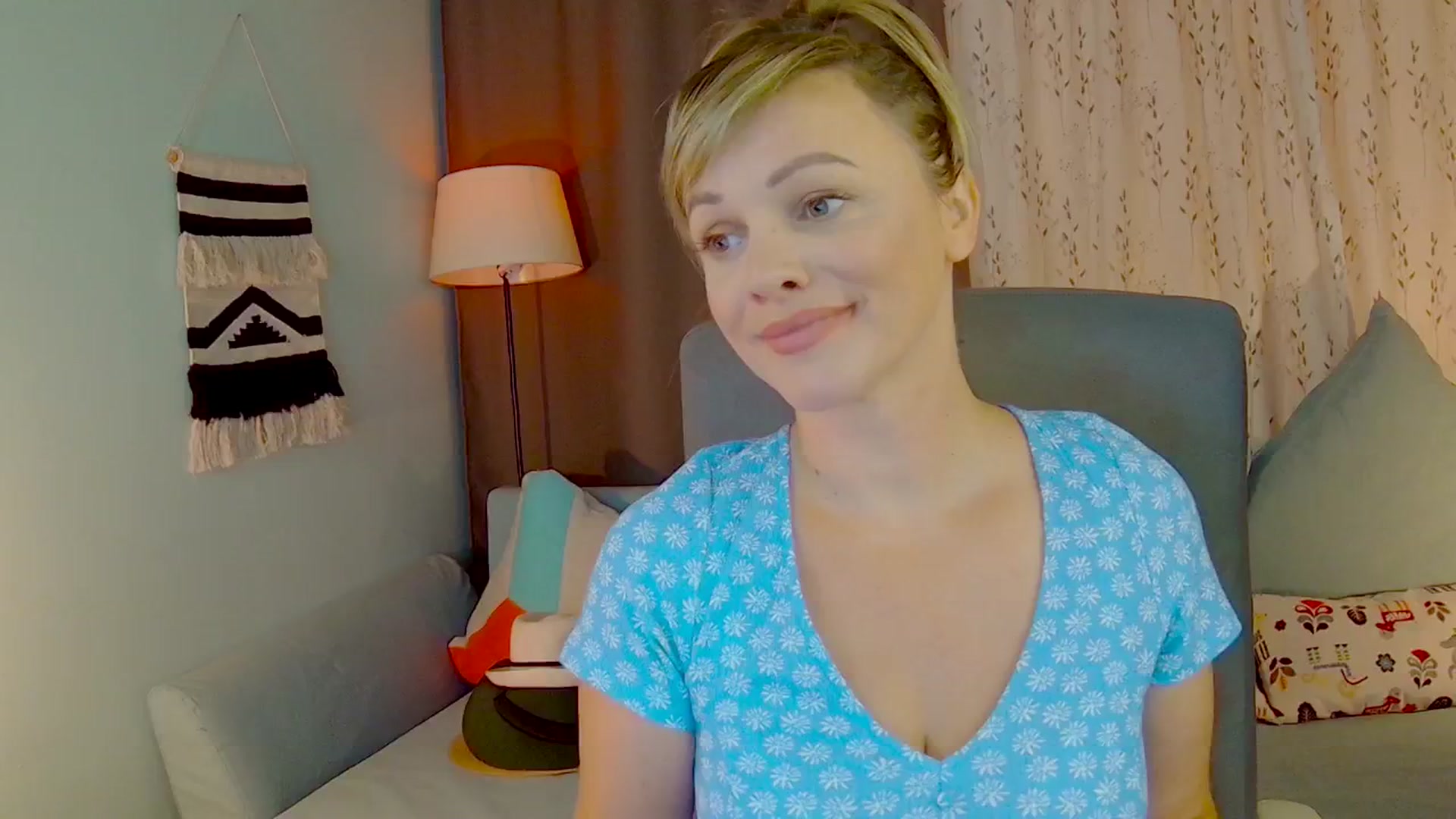 Gallery image thumbnail from SweetDazzle's myfreecams stream on, 07/08/2025, 09:39 image 1 of 20