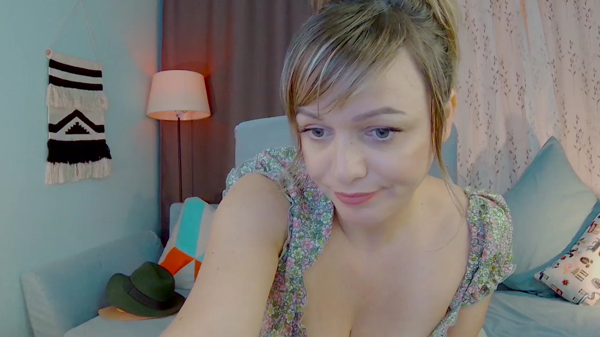 Gallery image thumbnail from SweetDazzle's myfreecams stream on, 09/11/2025, 08:57 image 18 of 20