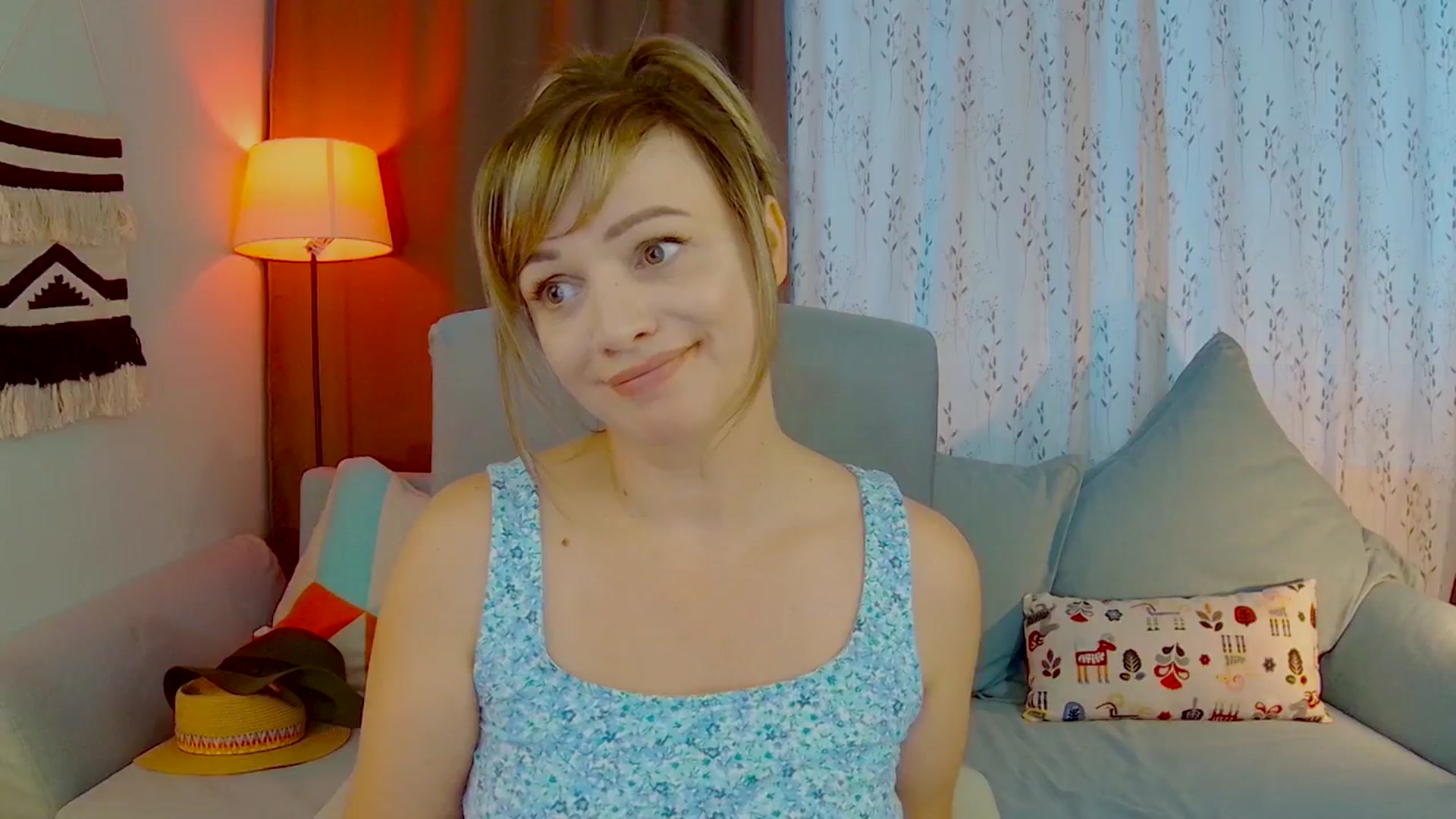 Gallery image thumbnail from SweetDazzle's myfreecams stream on, 09/25/2025, 11:13 image 7 of 20