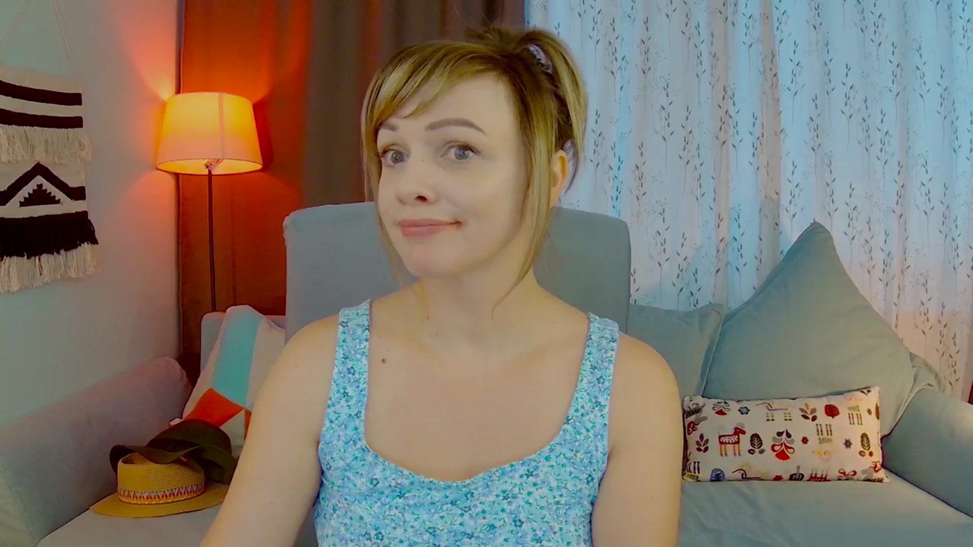 Gallery image thumbnail from SweetDazzle's myfreecams stream on, 09/25/2025, 11:13 image 16 of 20