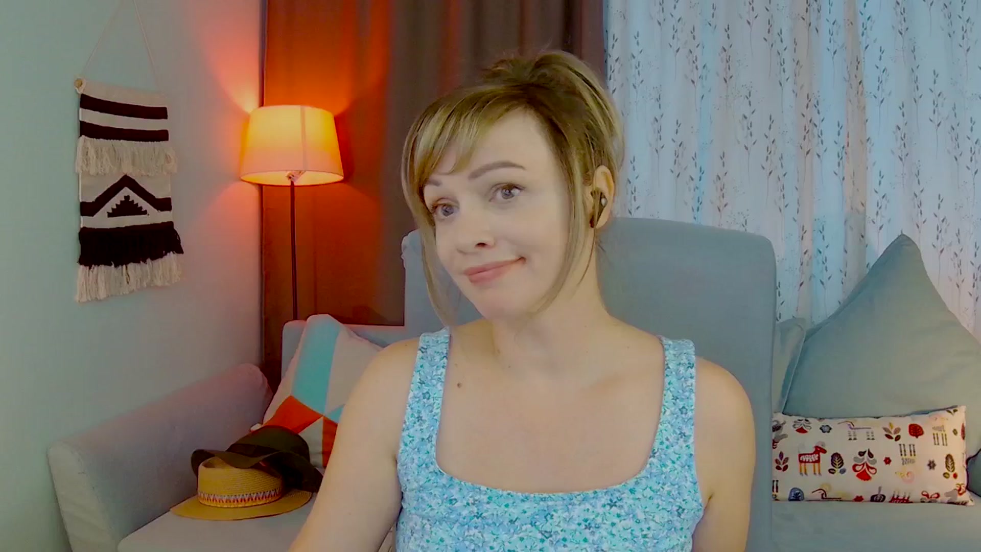 Gallery image thumbnail from SweetDazzle's myfreecams stream on, 09/25/2025, 12:33 image 10 of 20