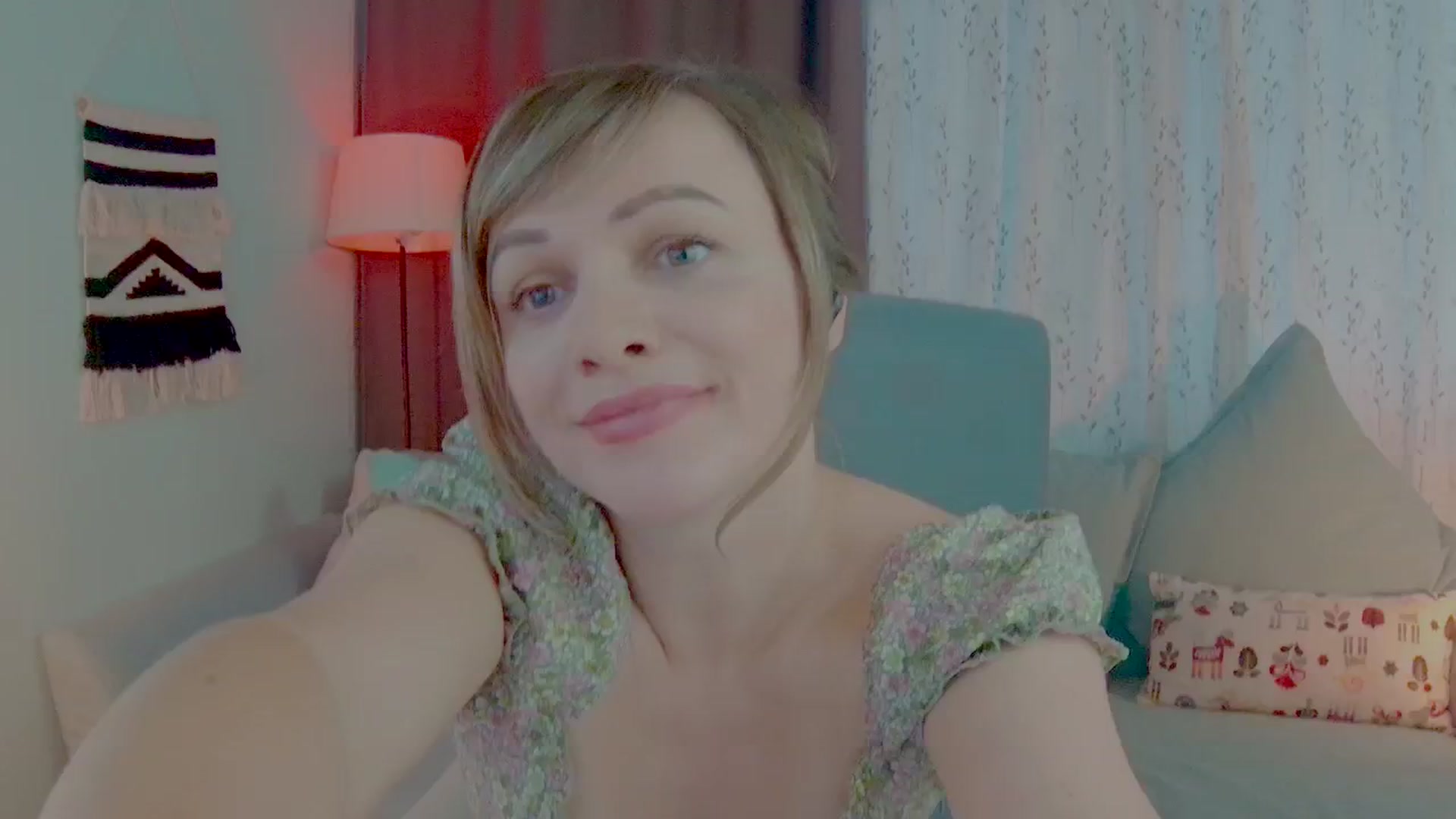 Gallery image thumbnail from SweetDazzle's myfreecams stream on, 10/15/2025, 13:06 image 7 of 20