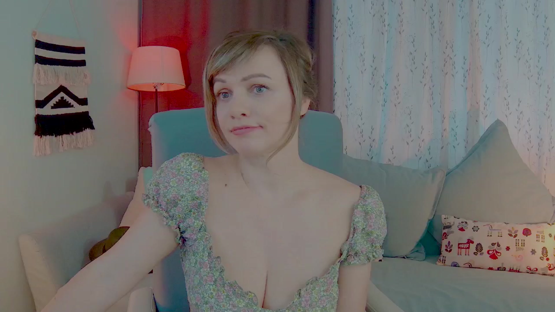Gallery image thumbnail from SweetDazzle's myfreecams stream on, 10/15/2025, 13:06 image 19 of 20