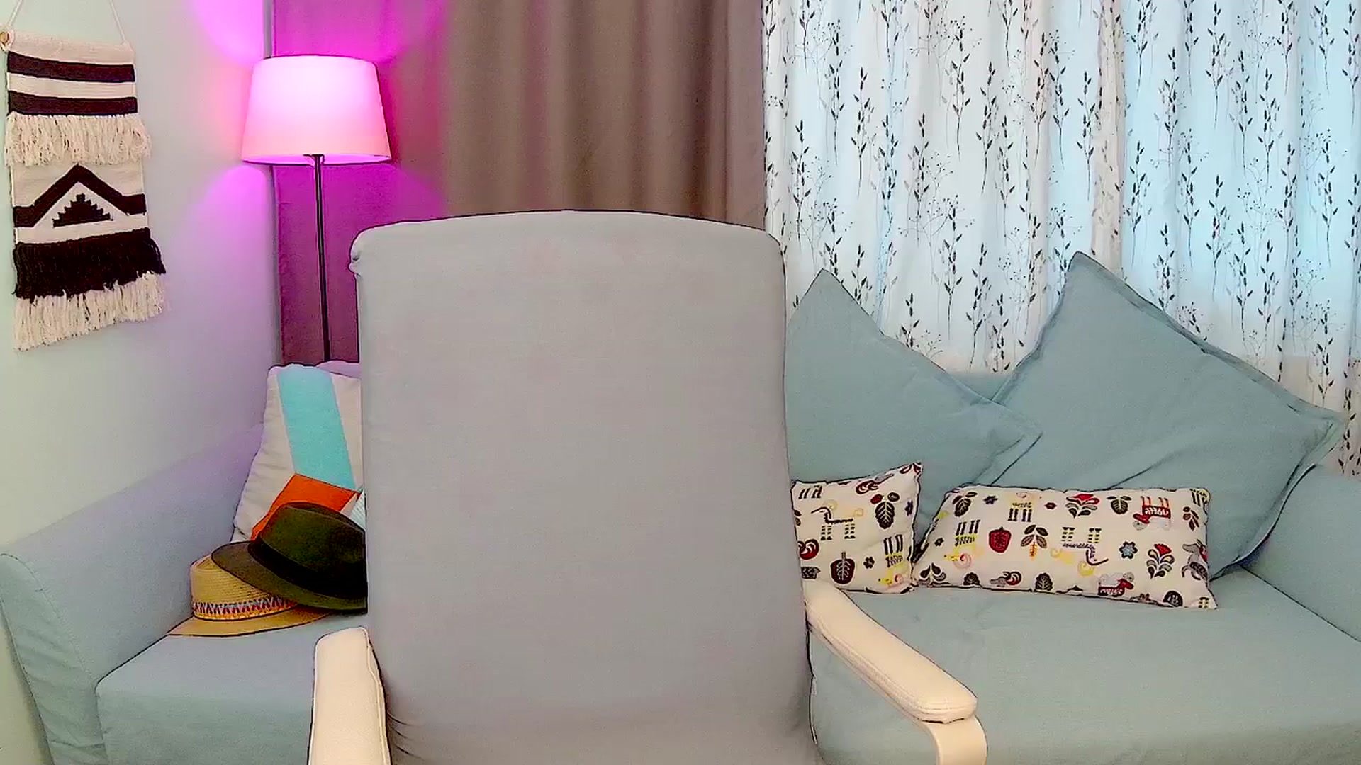 Gallery image thumbnail from SweetDazzle's myfreecams stream on, 10/27/2025, 09:14 image 9 of 20