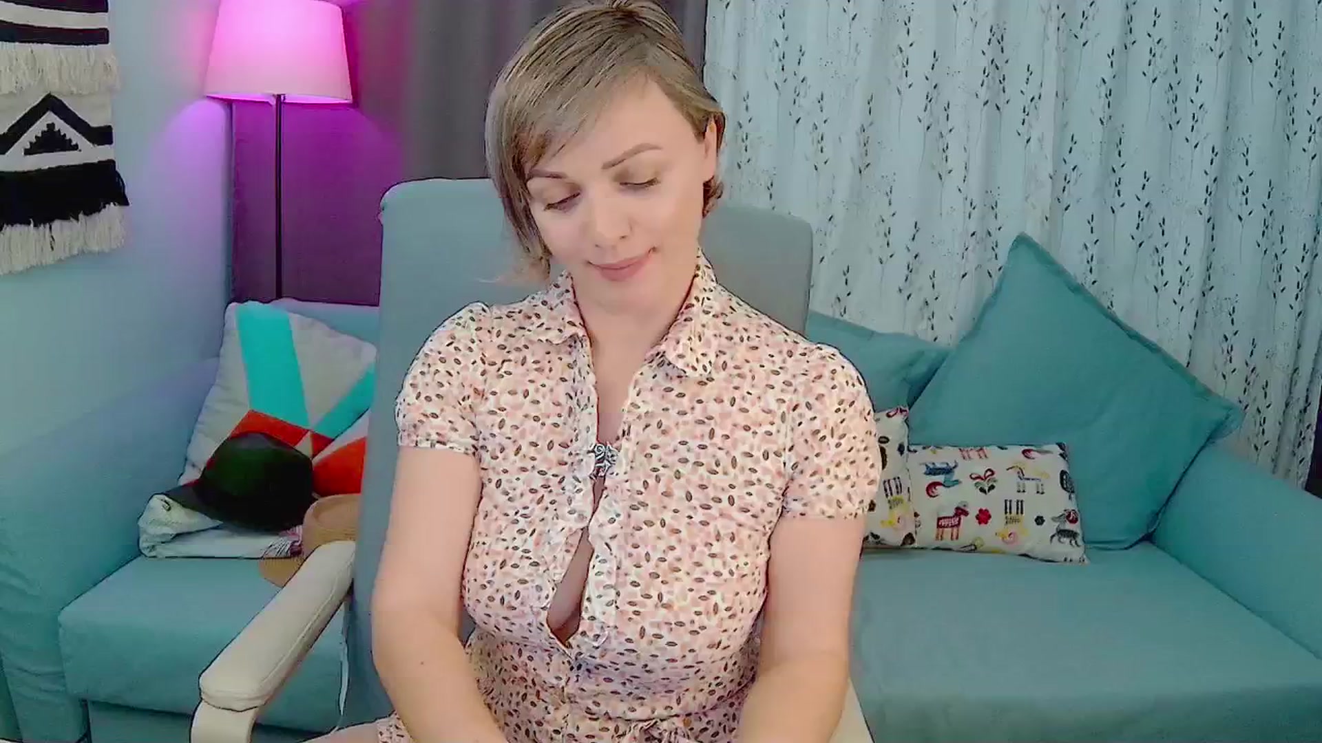 Gallery image thumbnail from SweetDazzle's myfreecams stream on, 11/14/2025, 13:55 image 15 of 20
