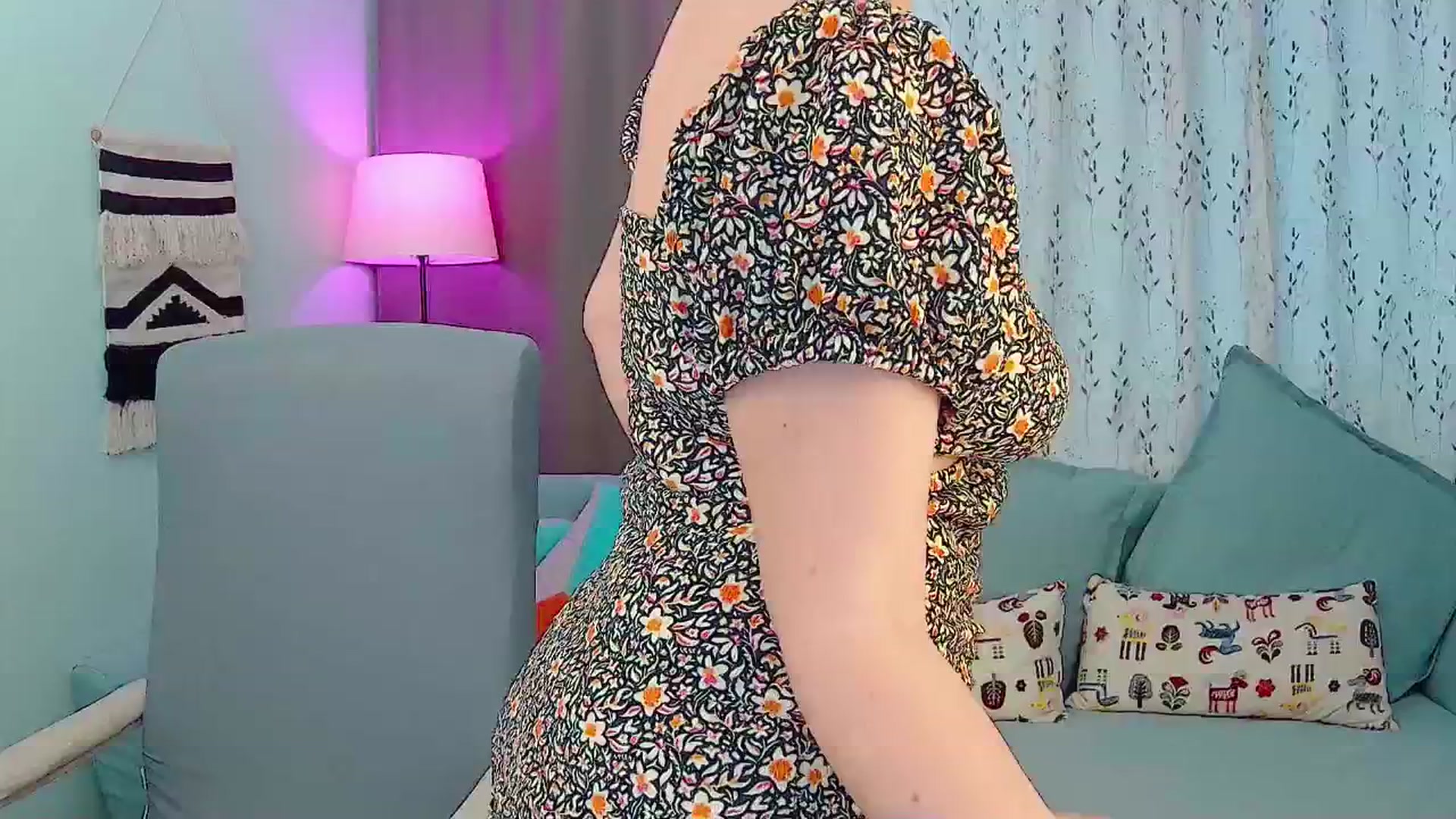 Gallery image thumbnail from SweetDazzle's myfreecams stream on, 11/17/2025, 07:40 image 12 of 20