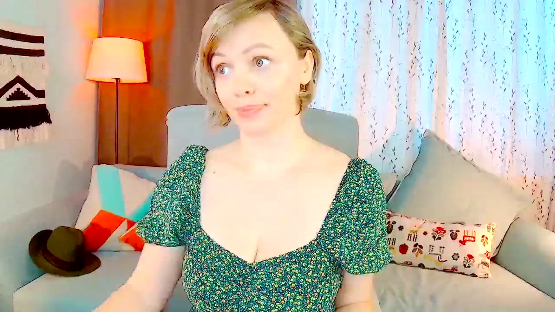 Gallery image thumbnail from SweetDazzle's myfreecams stream on, 11/24/2025, 09:10 image 12 of 20