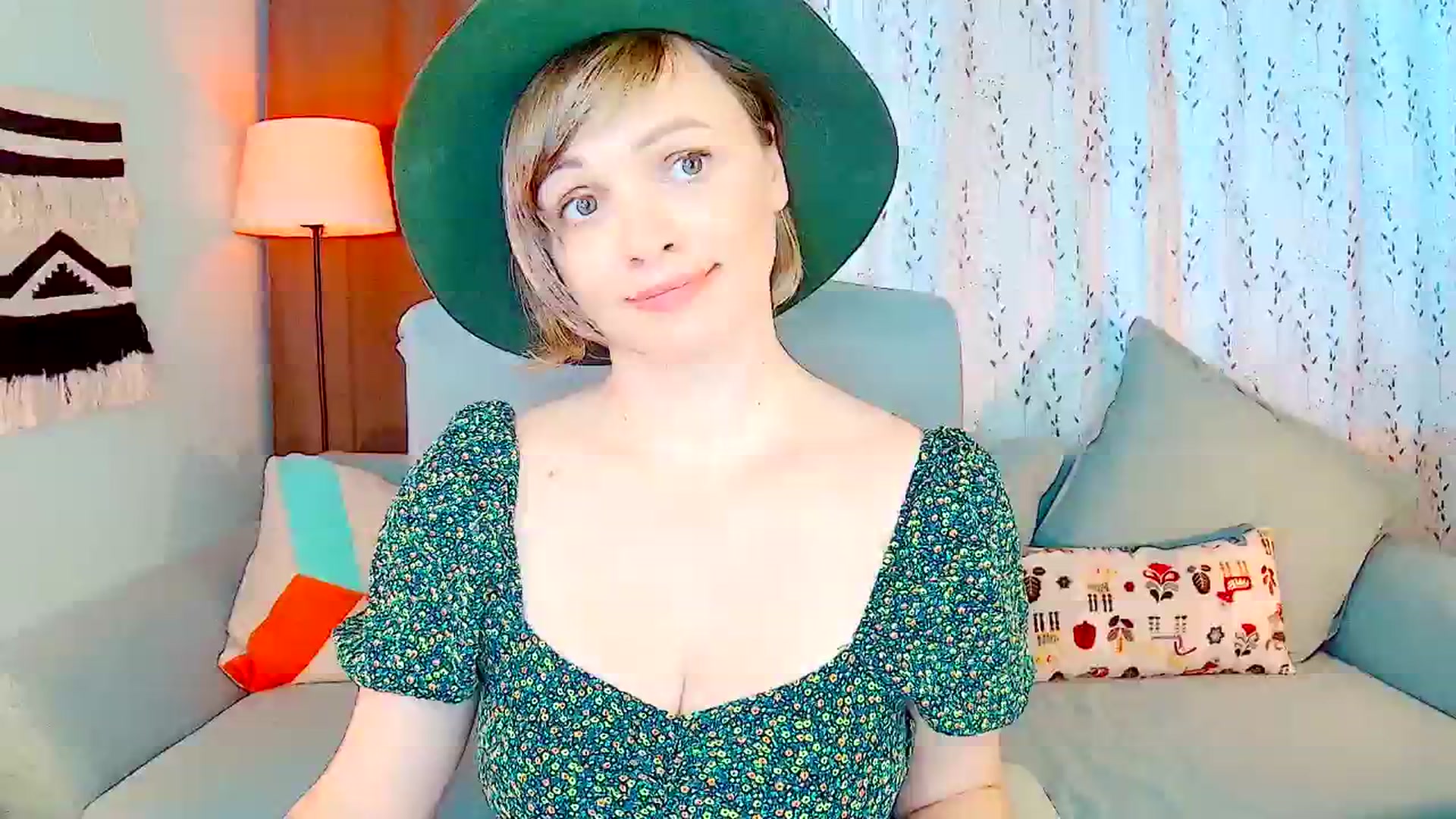Gallery image thumbnail from SweetDazzle's myfreecams stream on, 11/24/2025, 12:29 image 16 of 20