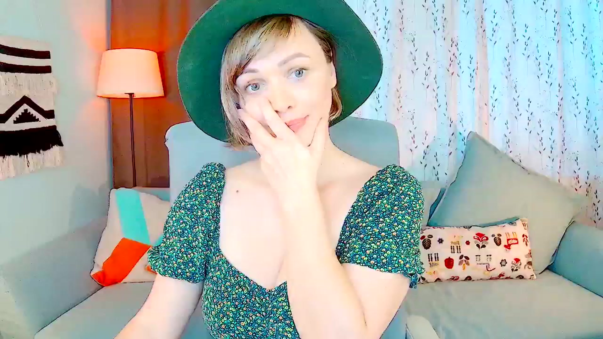 Gallery image thumbnail from SweetDazzle's myfreecams stream on, 11/24/2025, 12:29 image 14 of 20
