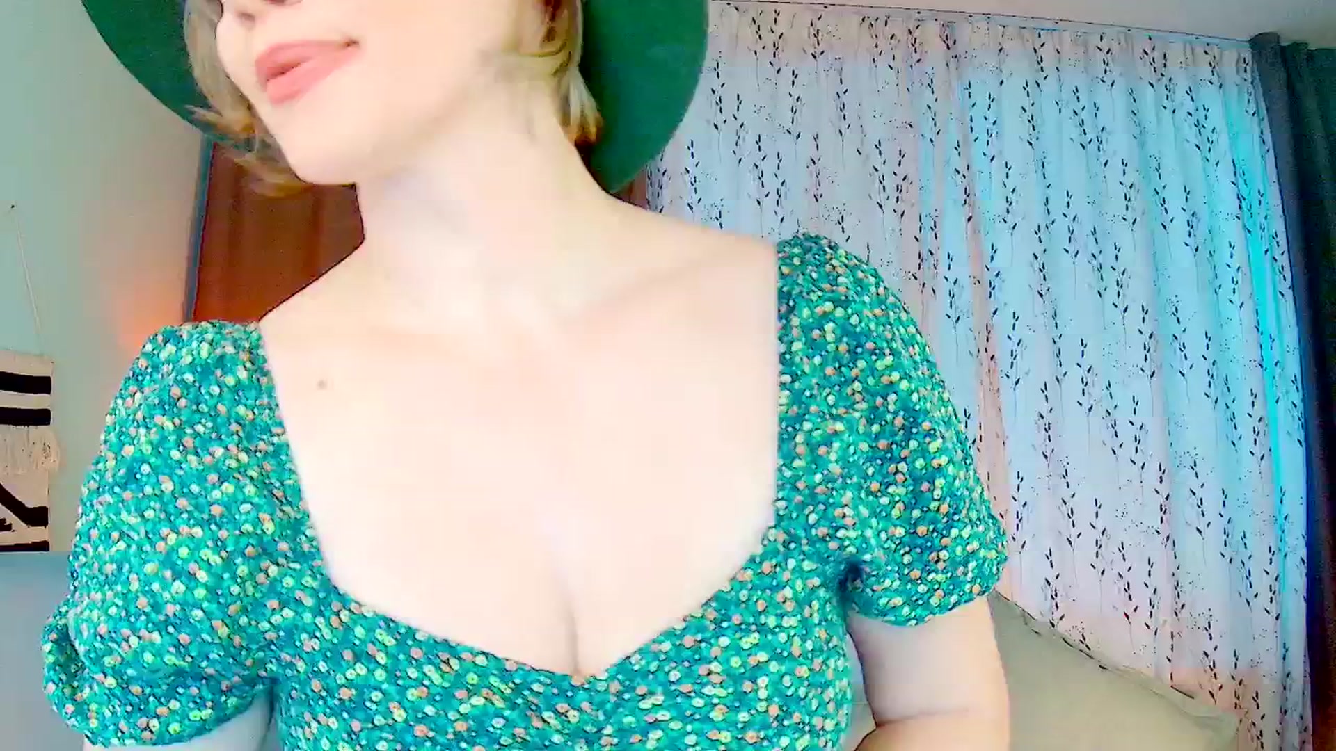 Gallery image thumbnail from SweetDazzle's myfreecams stream on, 11/24/2025, 14:49 image 4 of 20