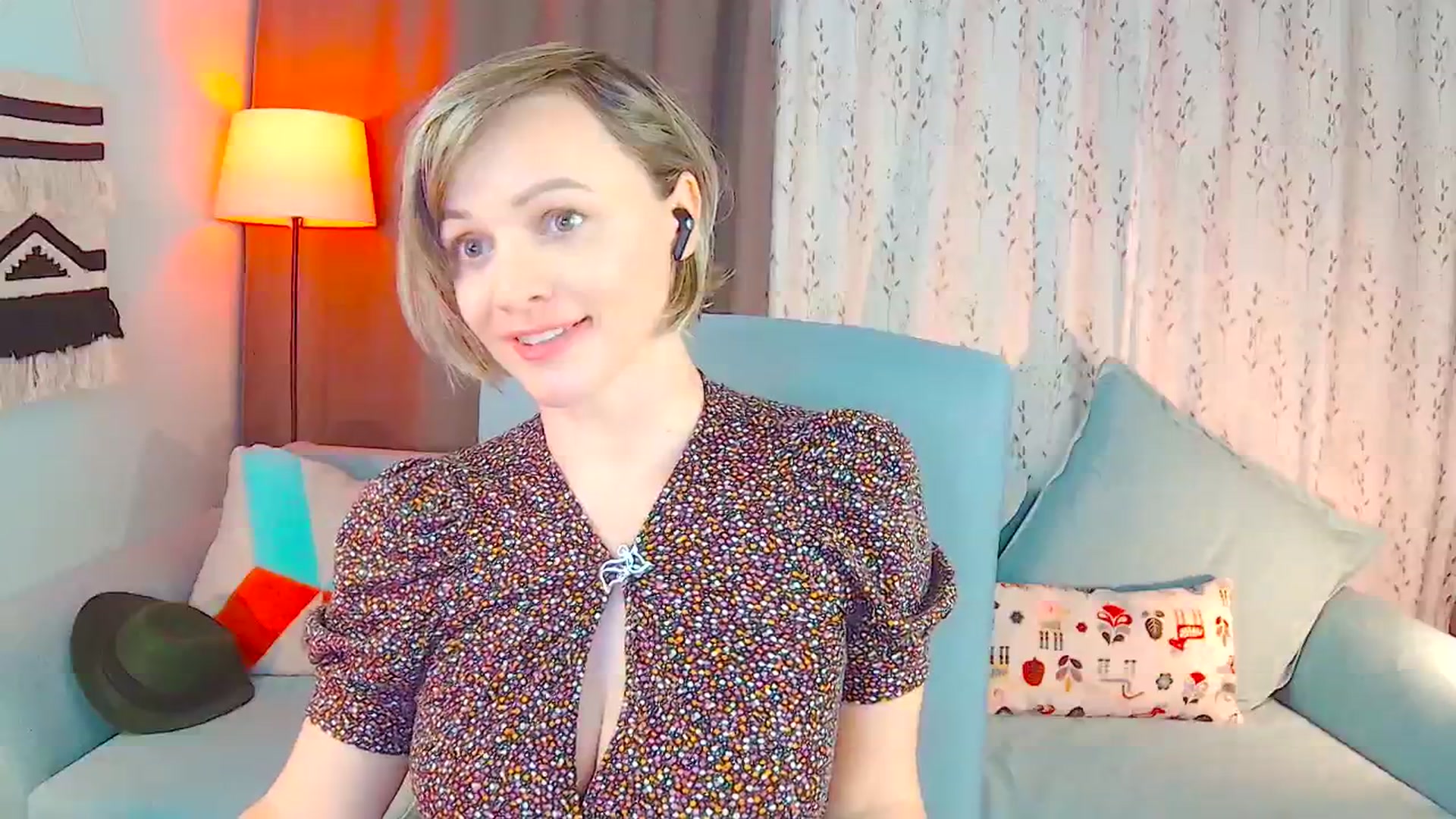 Gallery image thumbnail from SweetDazzle's myfreecams stream on, 11/24/2025, 16:36 image 13 of 20